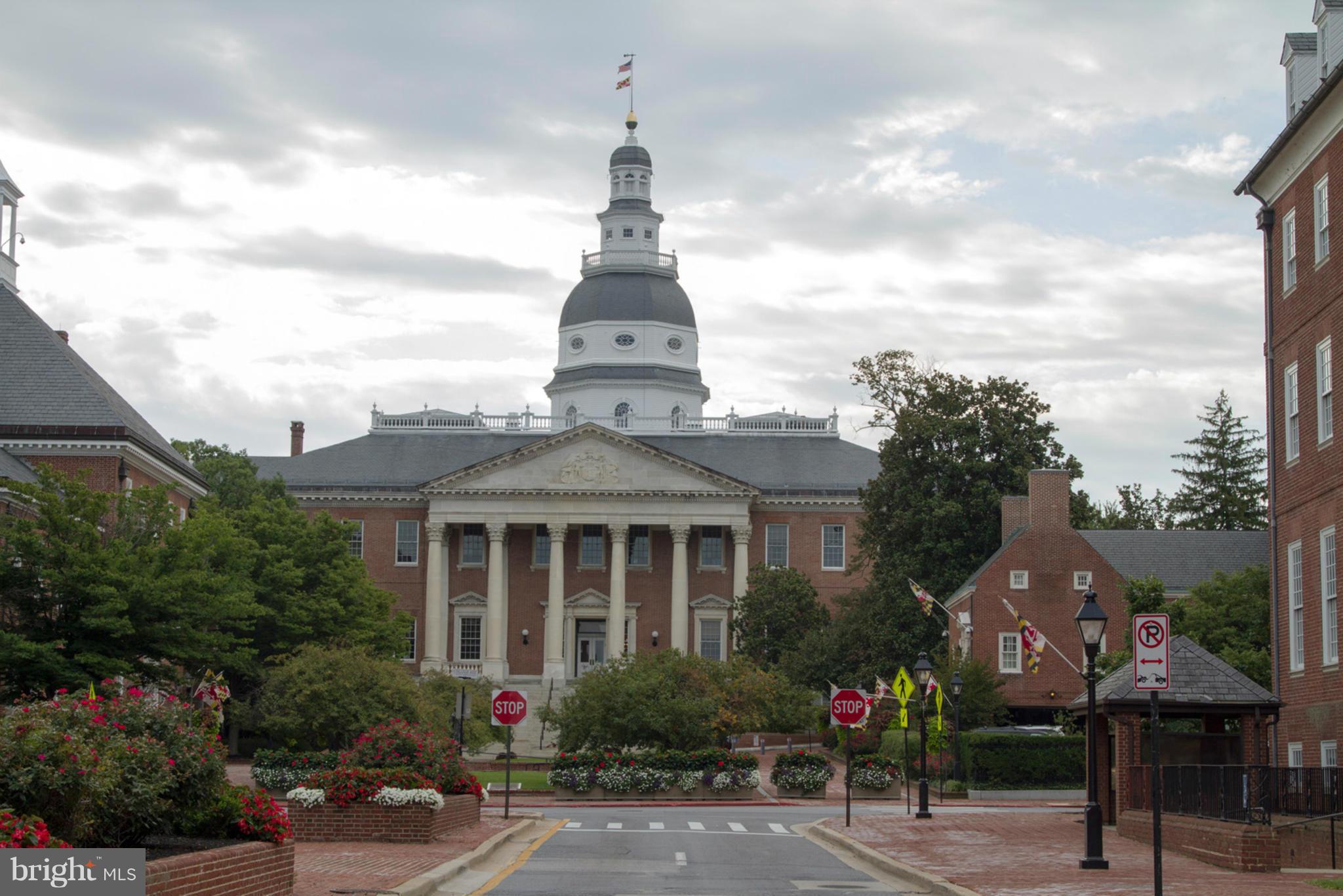 OYSTER HARBOR - Residential