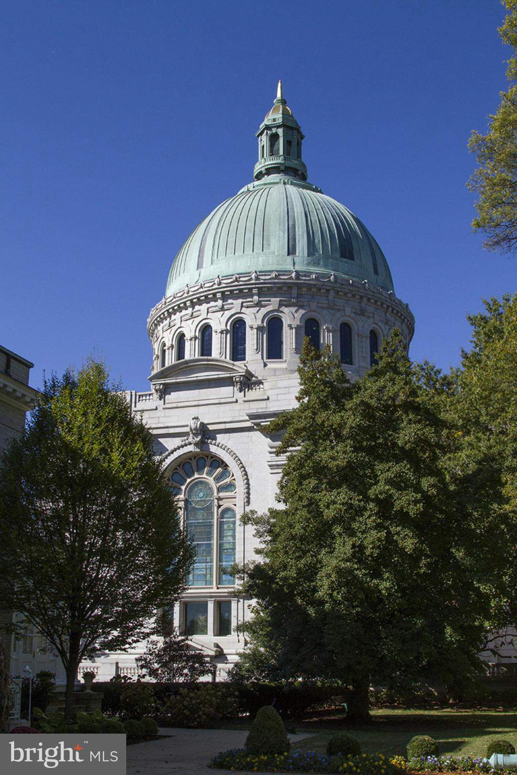 OYSTER HARBOR - Residential