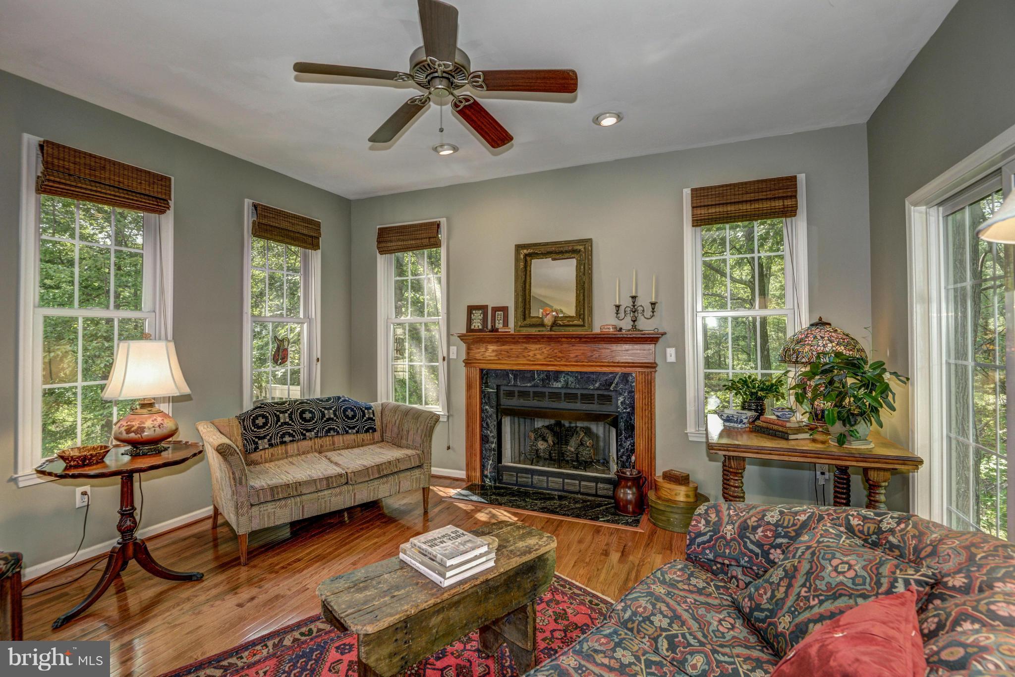 OYSTER HARBOR - Residential