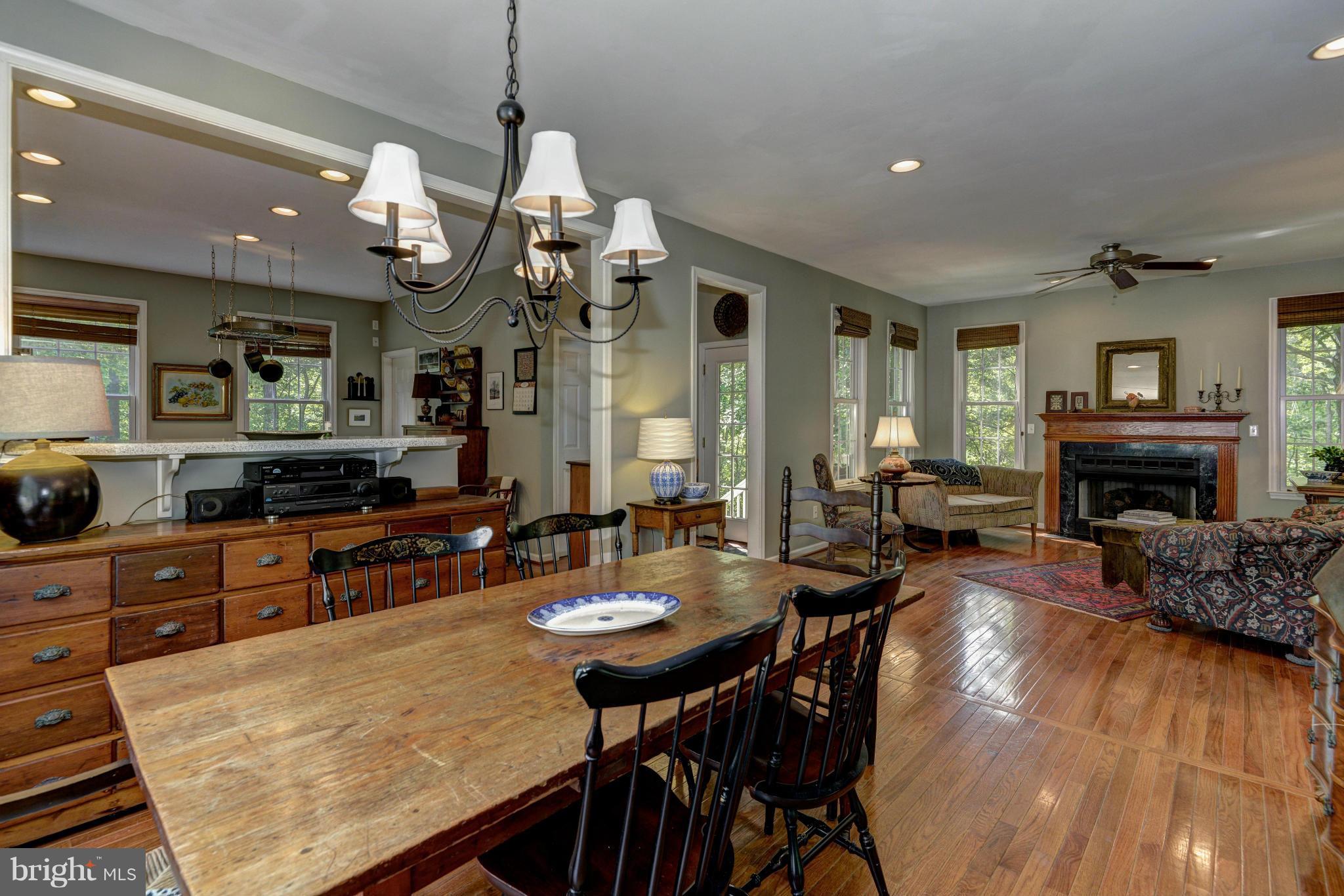 OYSTER HARBOR - Residential