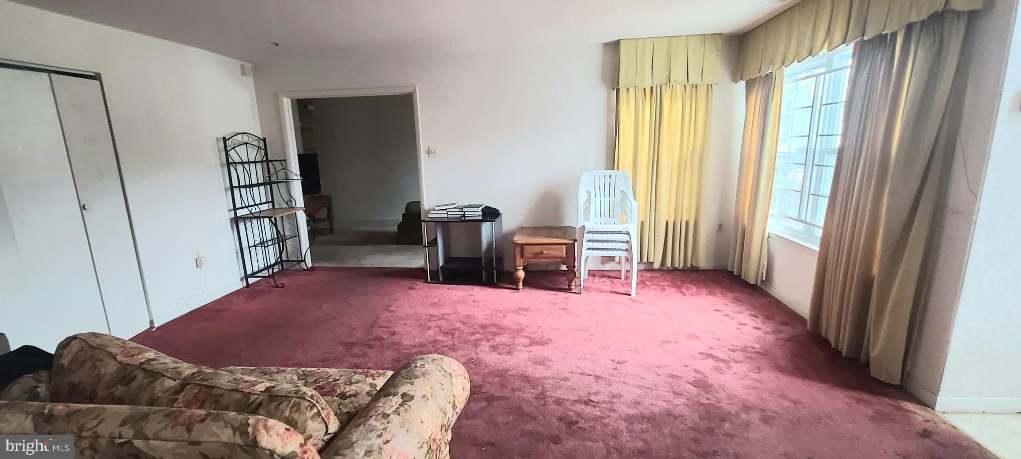 DEVON HILLS CONDO - Residential