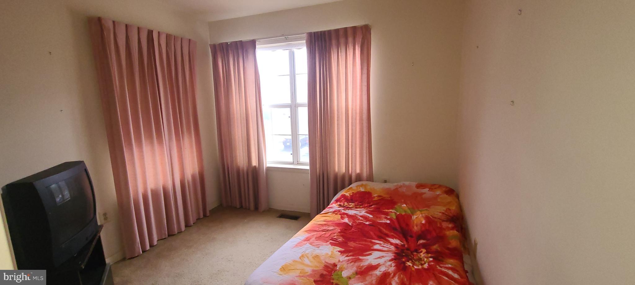 DEVON HILLS CONDO - Residential