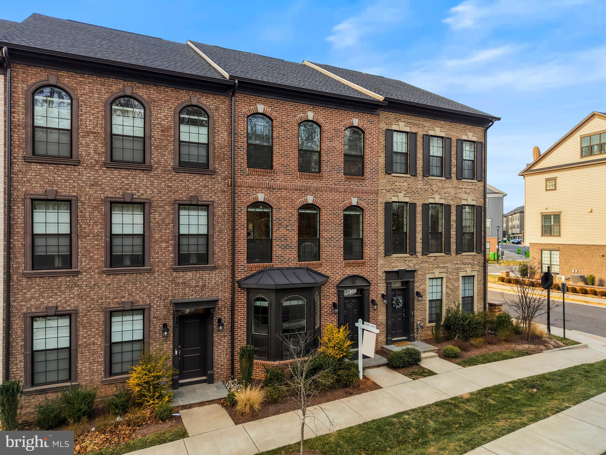 4434 FAIR LAKES COURT