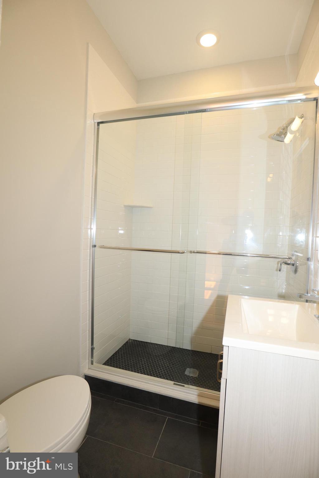 PHILADELPHIA - Residential Lease