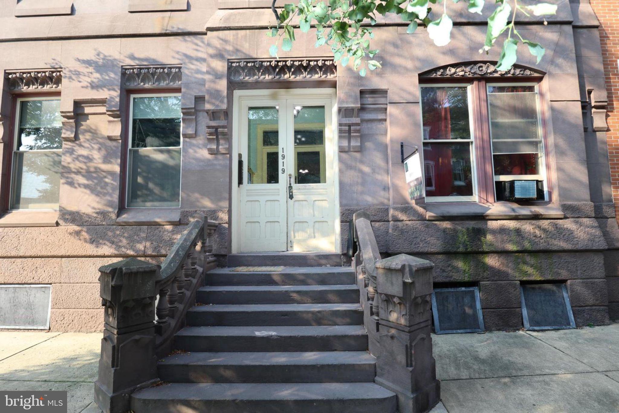 PHILADELPHIA - Residential Lease