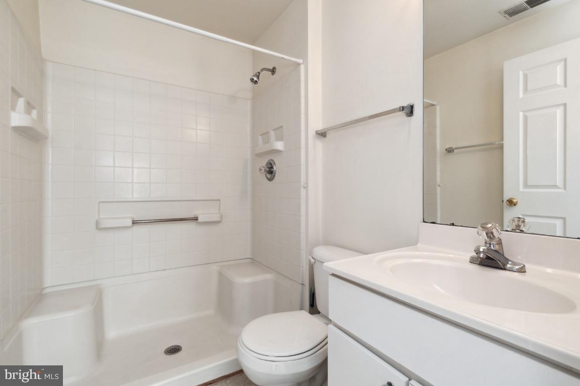 TIDEWATER COLONY - Residential