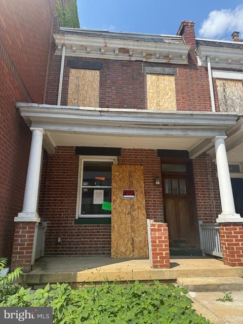 2352 CHAMPLAIN STREET NW WASHINGTON DC 20009