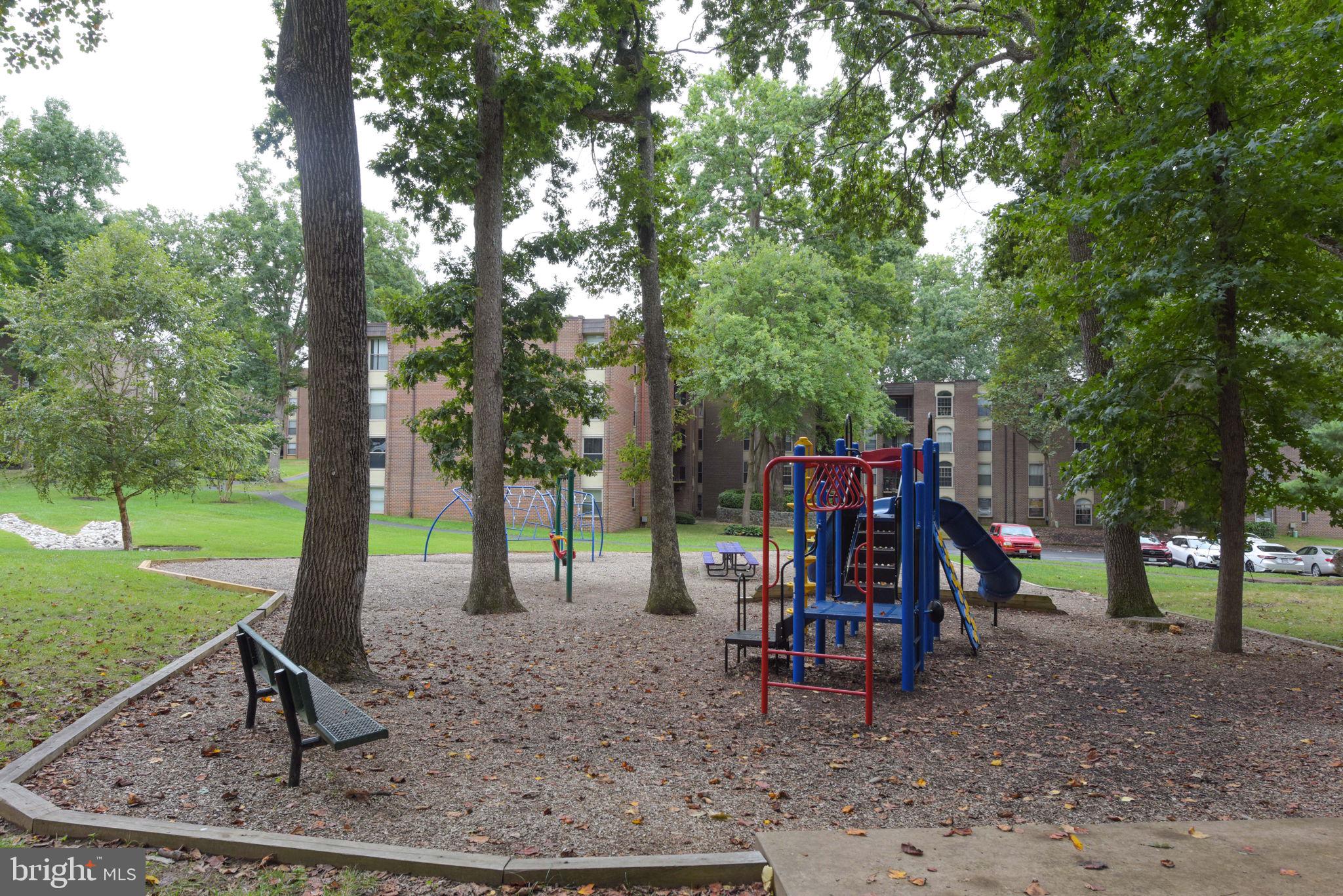 WOODBURN VILLAGE - Residential