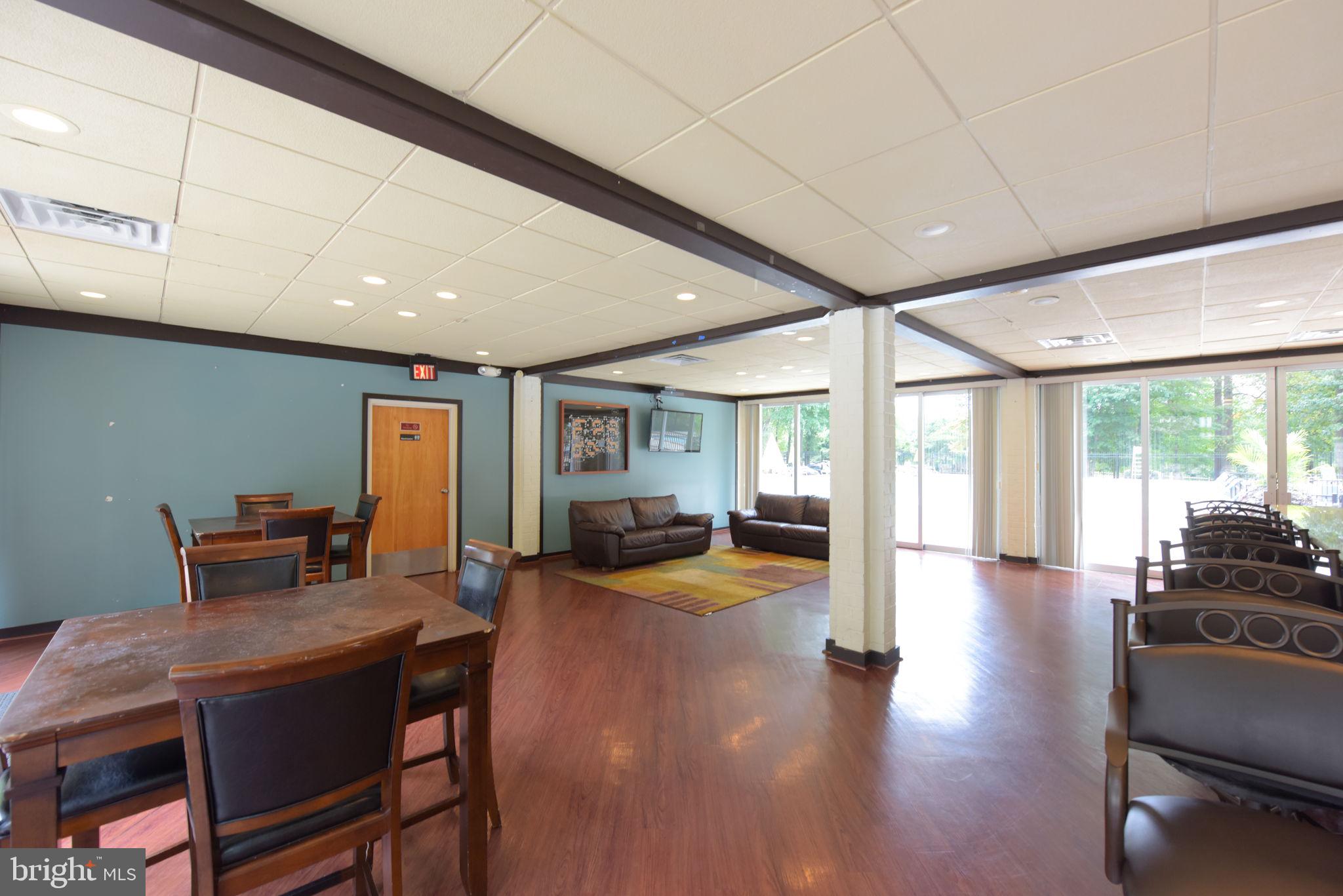 WOODBURN VILLAGE - Residential