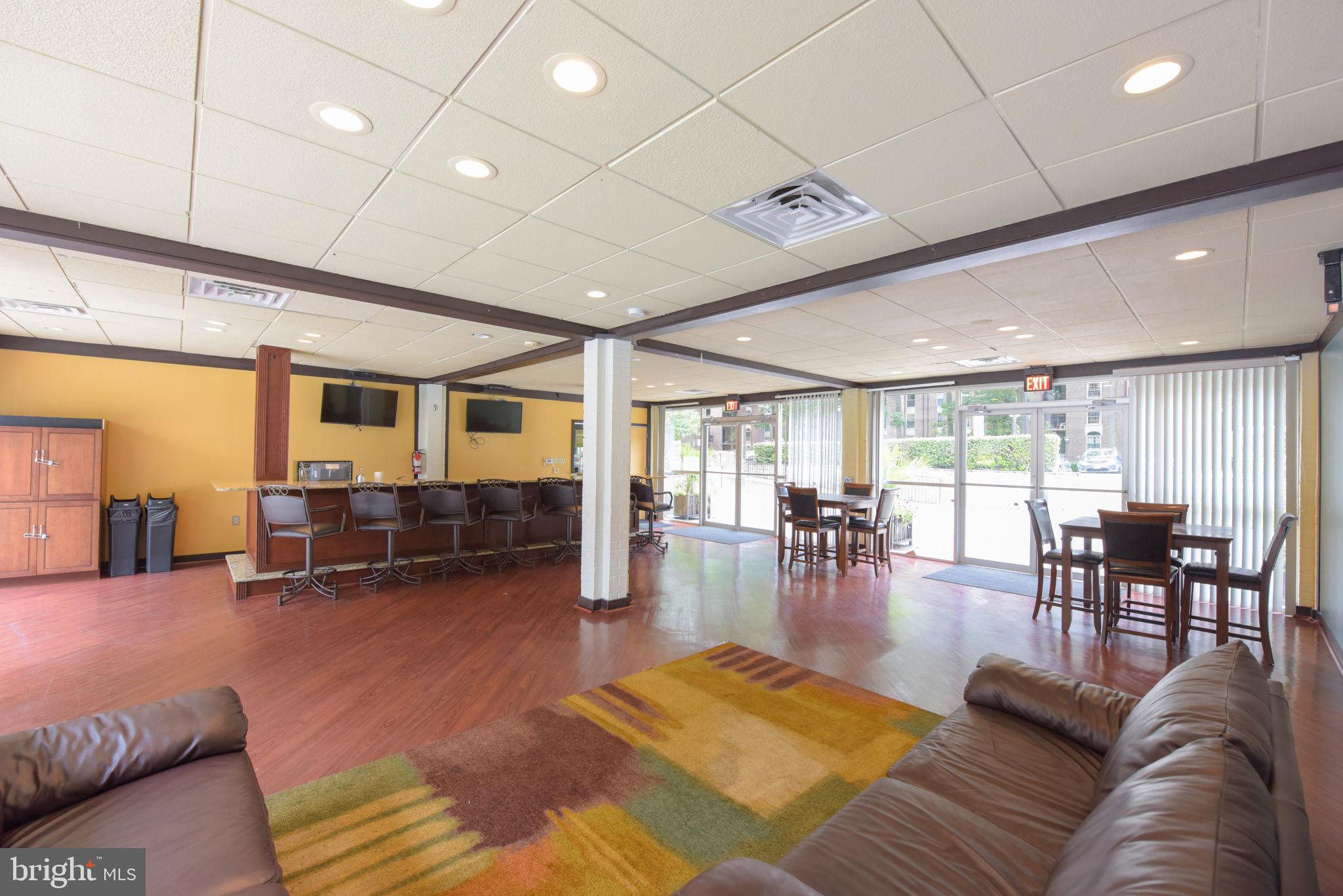 WOODBURN VILLAGE - Residential