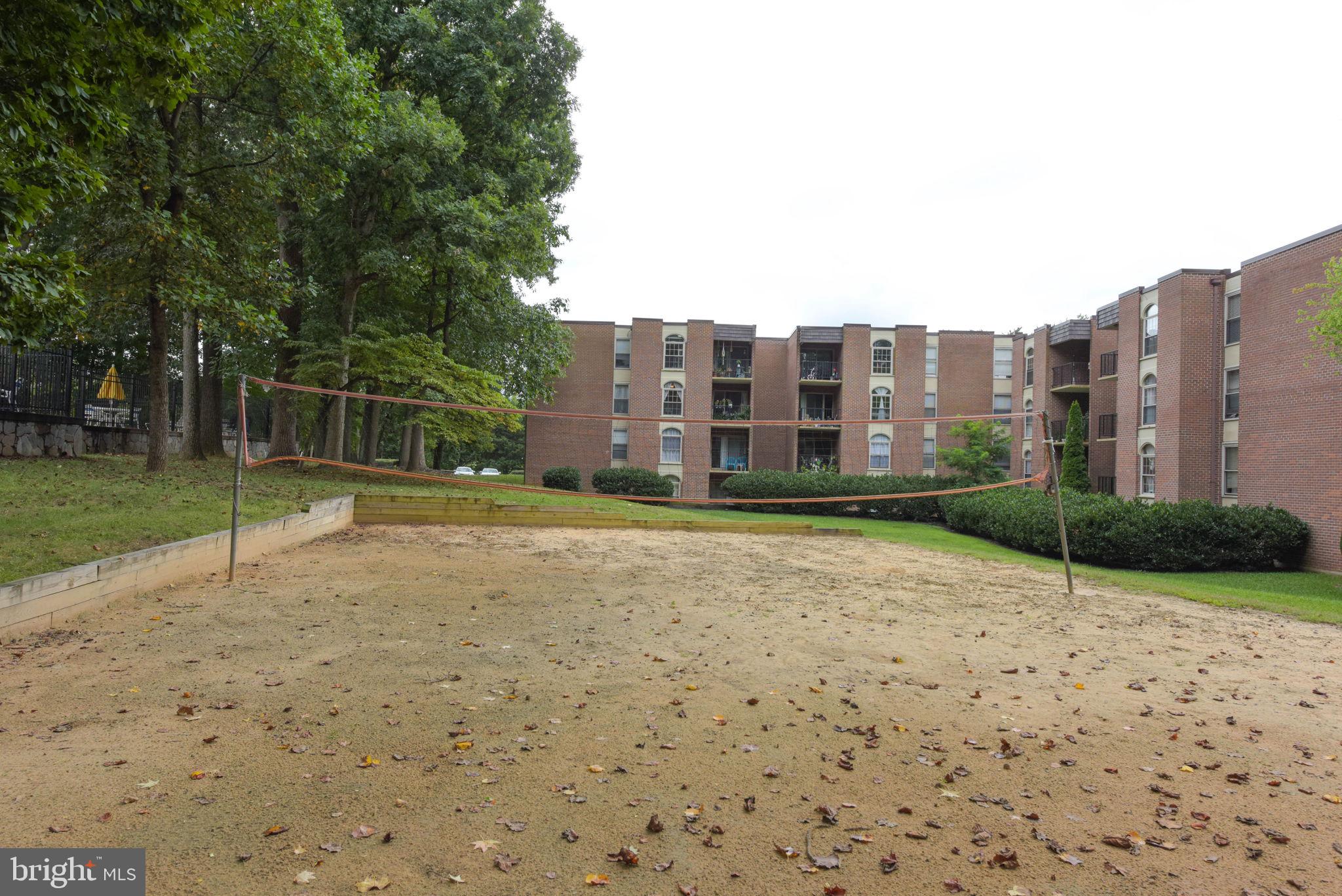 WOODBURN VILLAGE - Residential