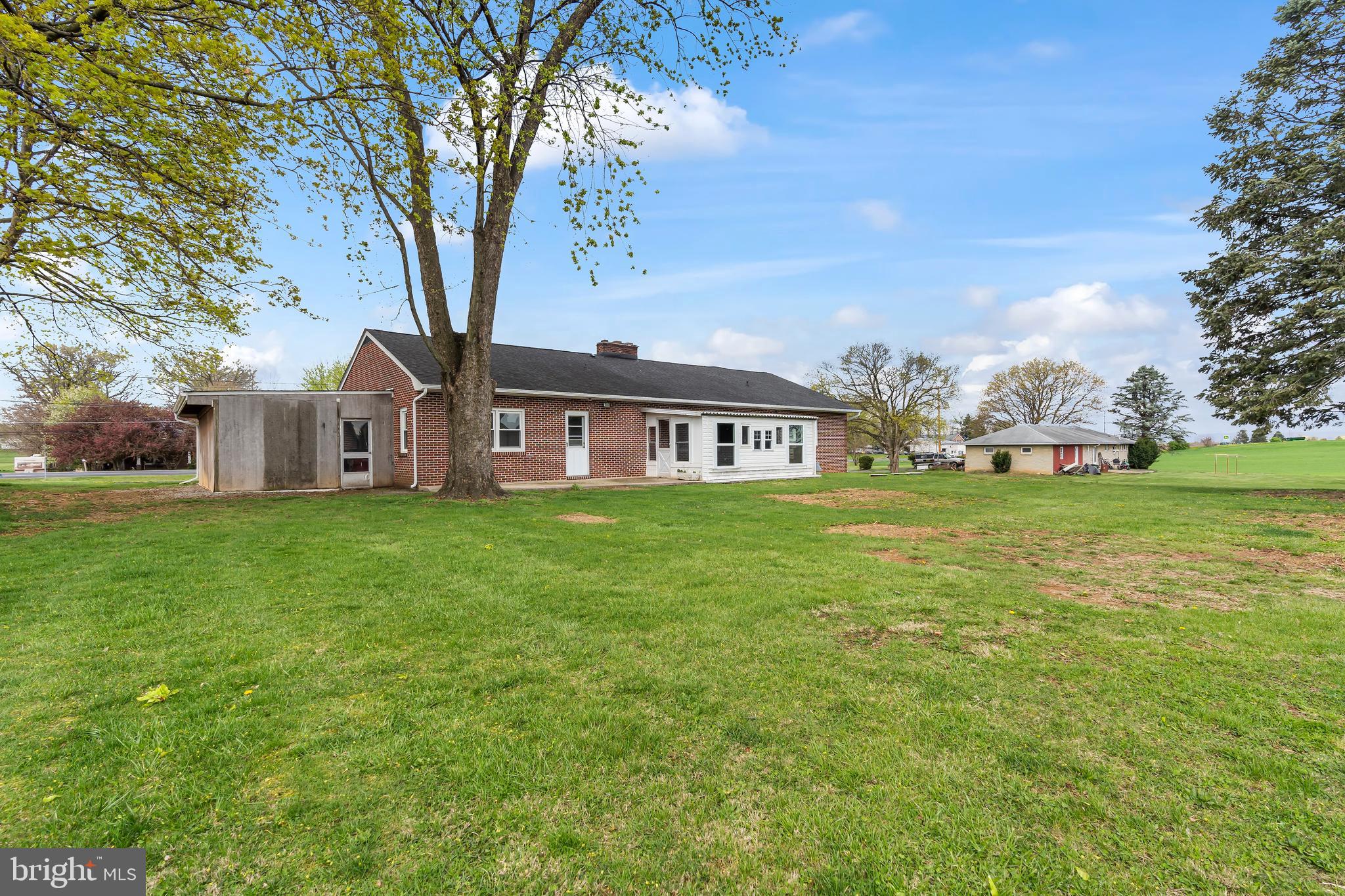 HAGERSTOWN - Residential