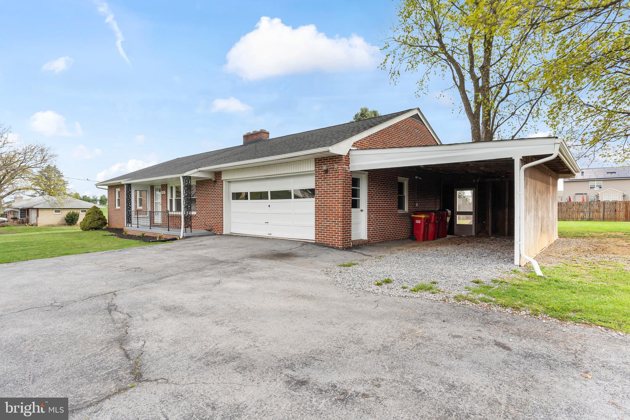 HAGERSTOWN - Residential