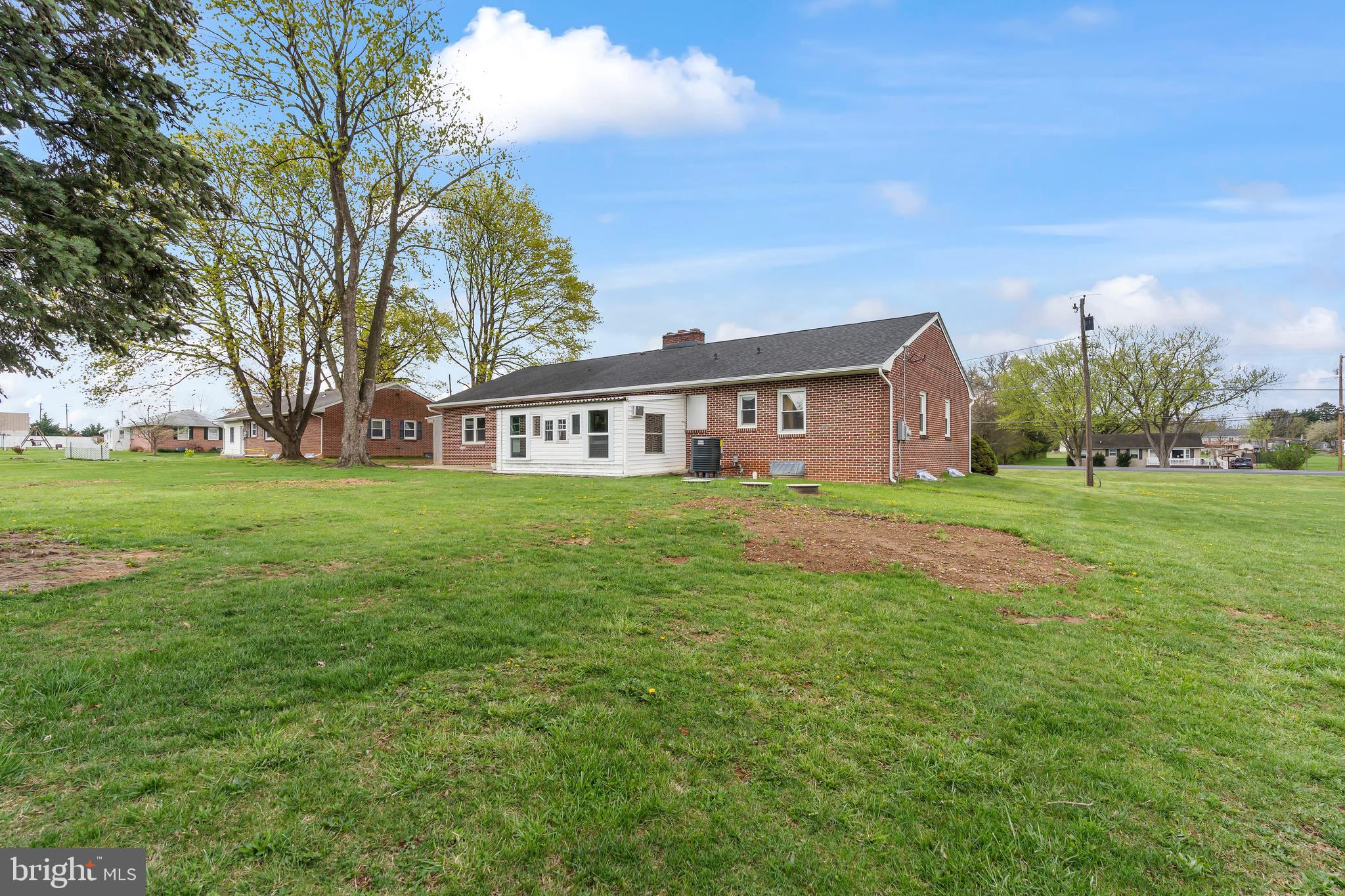 HAGERSTOWN - Residential