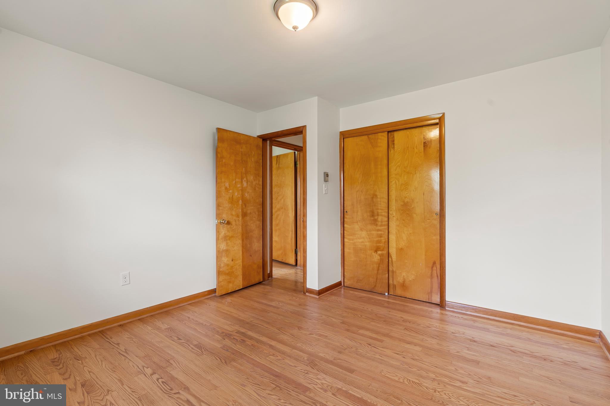 HAGERSTOWN - Residential