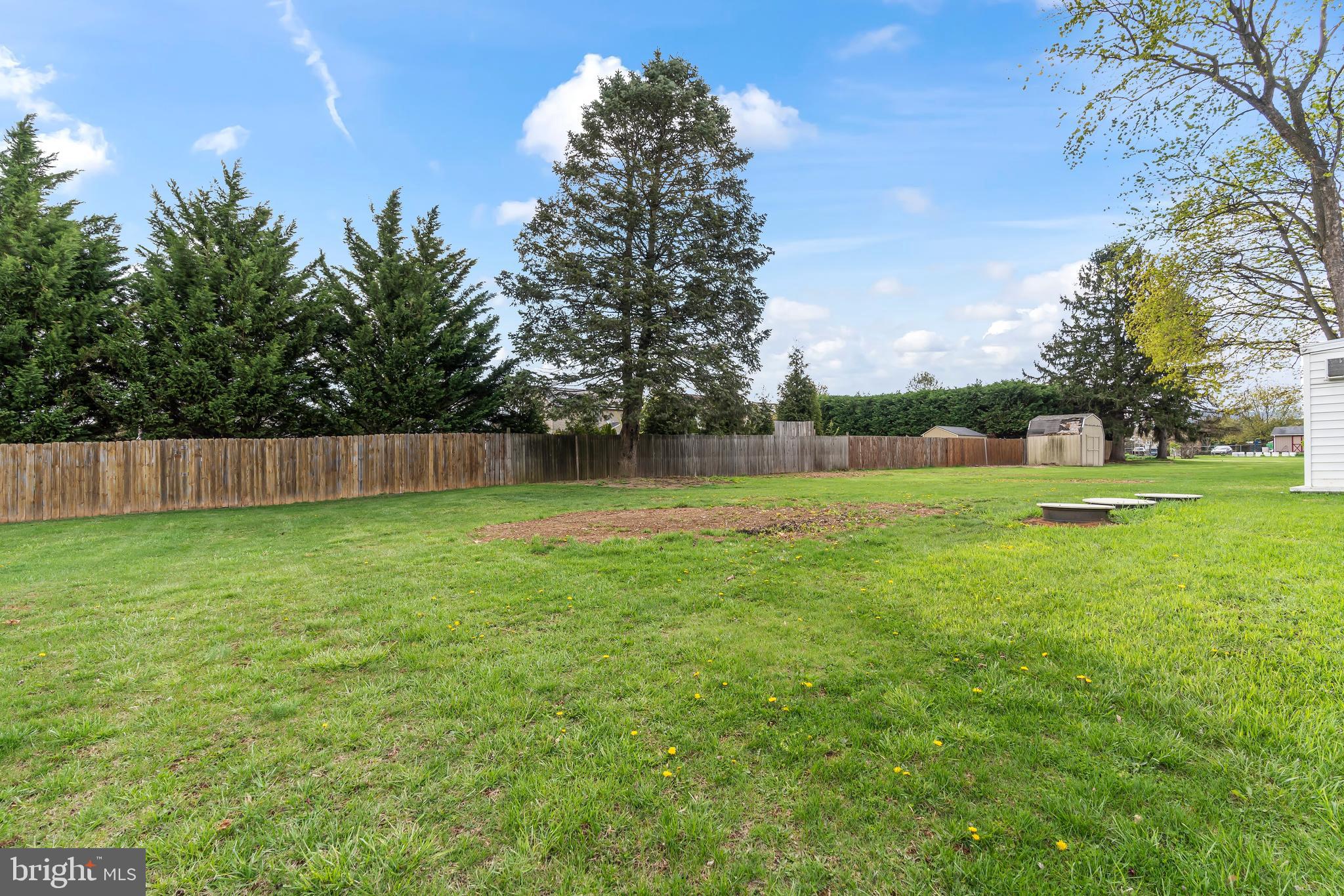 HAGERSTOWN - Residential