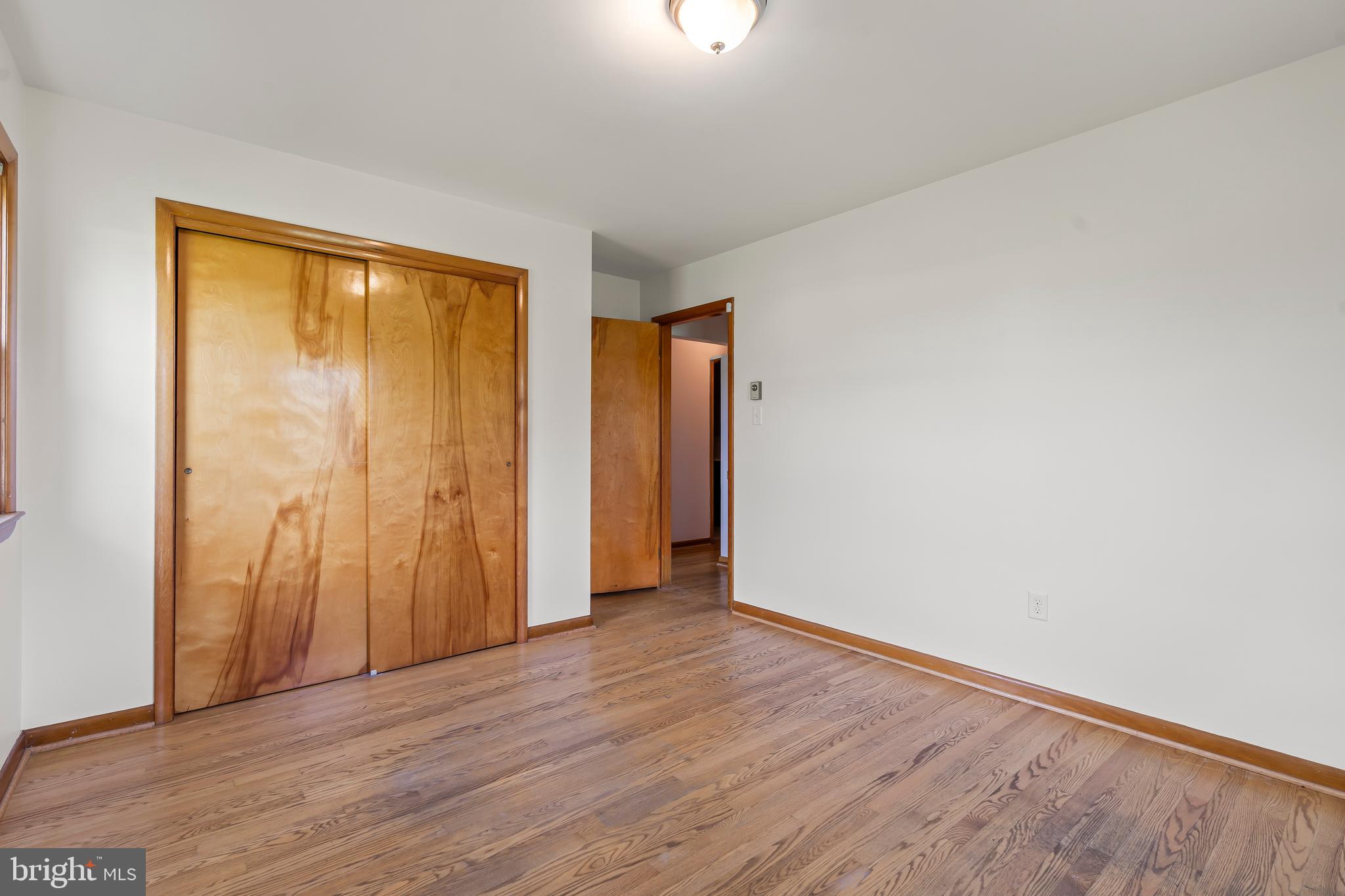 HAGERSTOWN - Residential