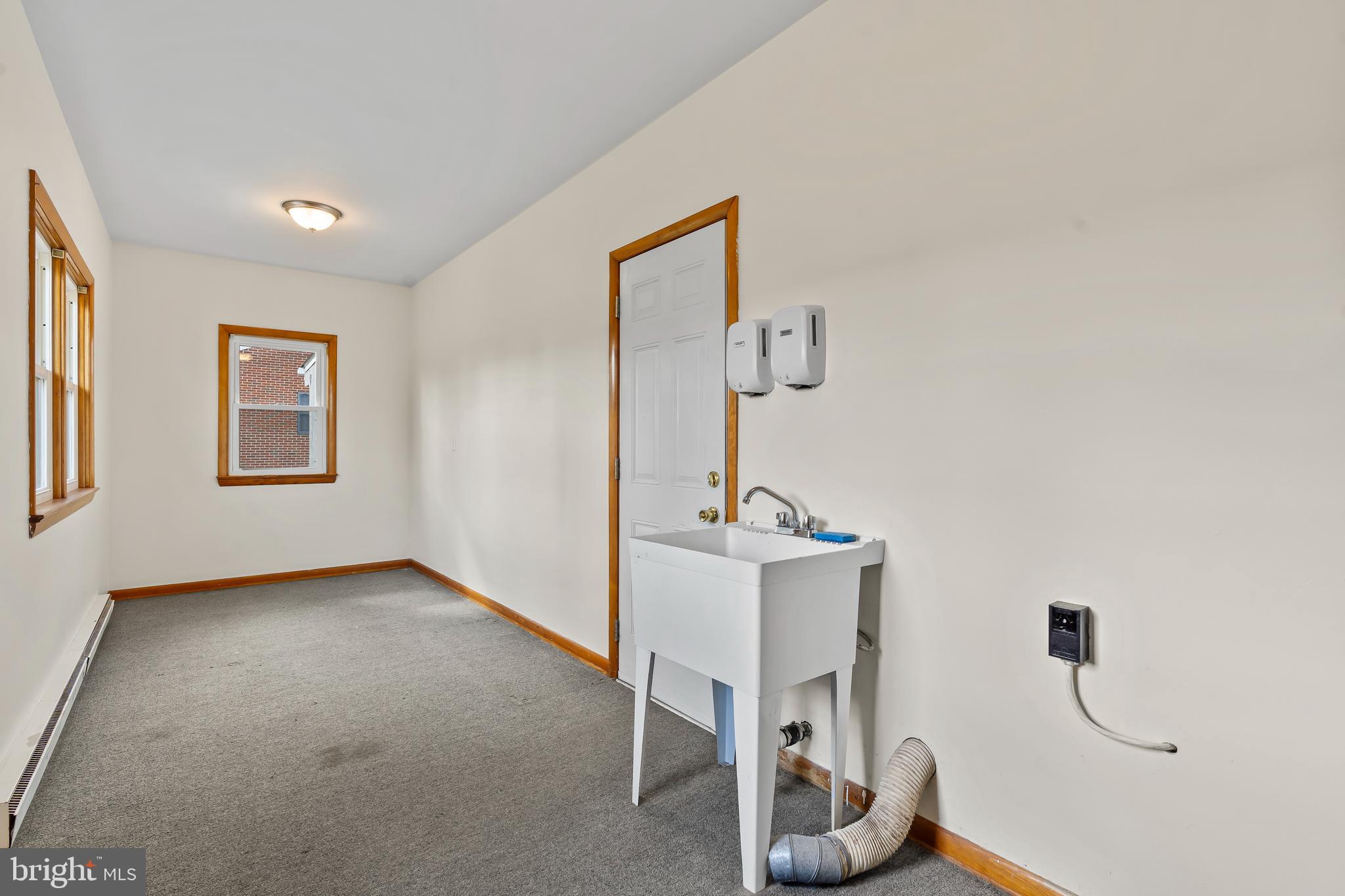 HAGERSTOWN - Residential