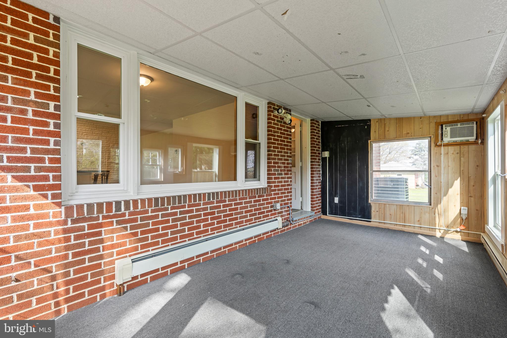 HAGERSTOWN - Residential