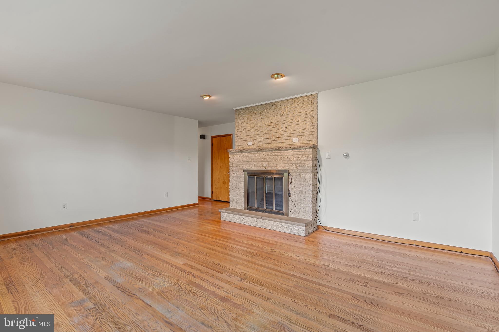 HAGERSTOWN - Residential