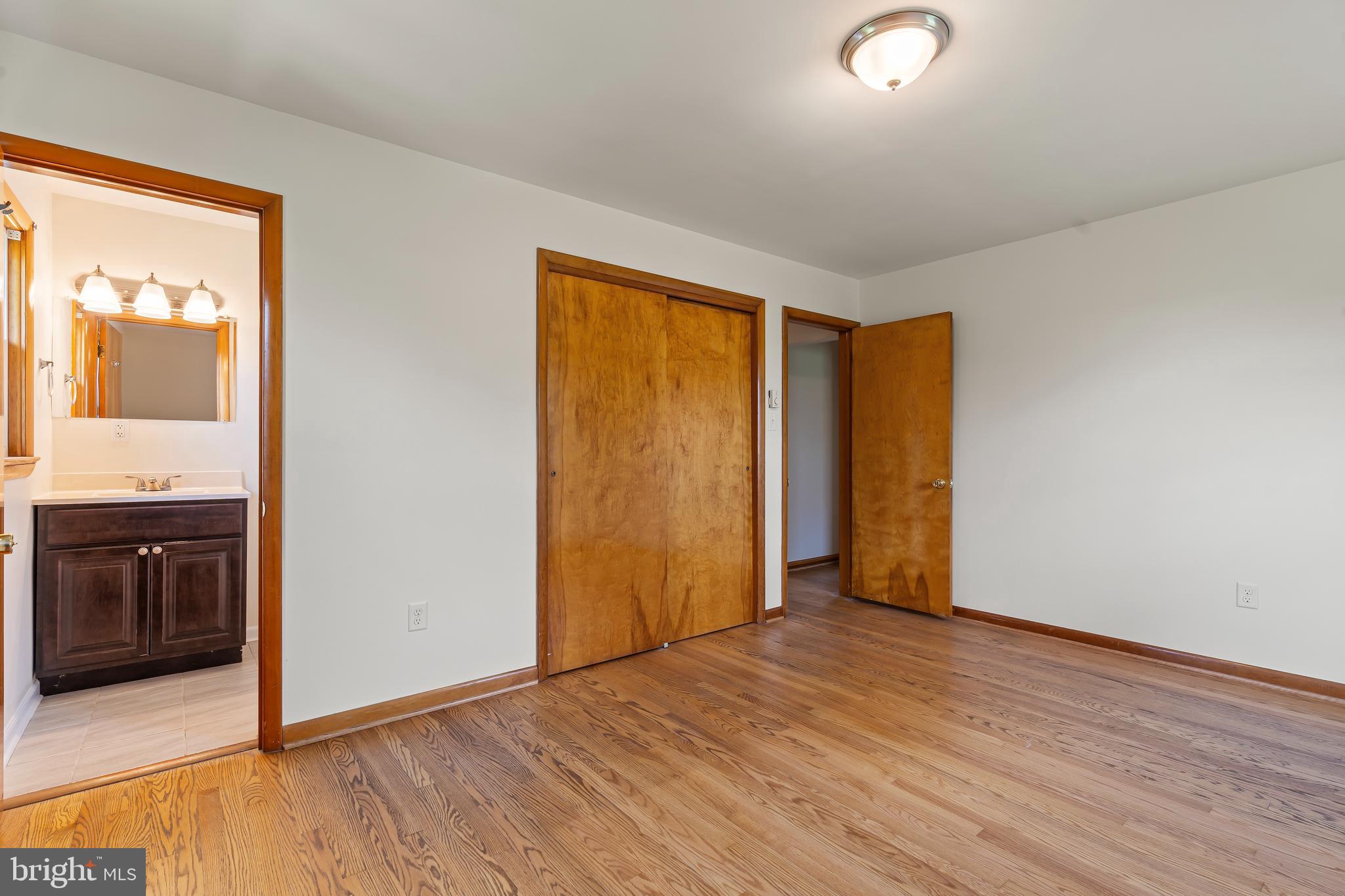 HAGERSTOWN - Residential