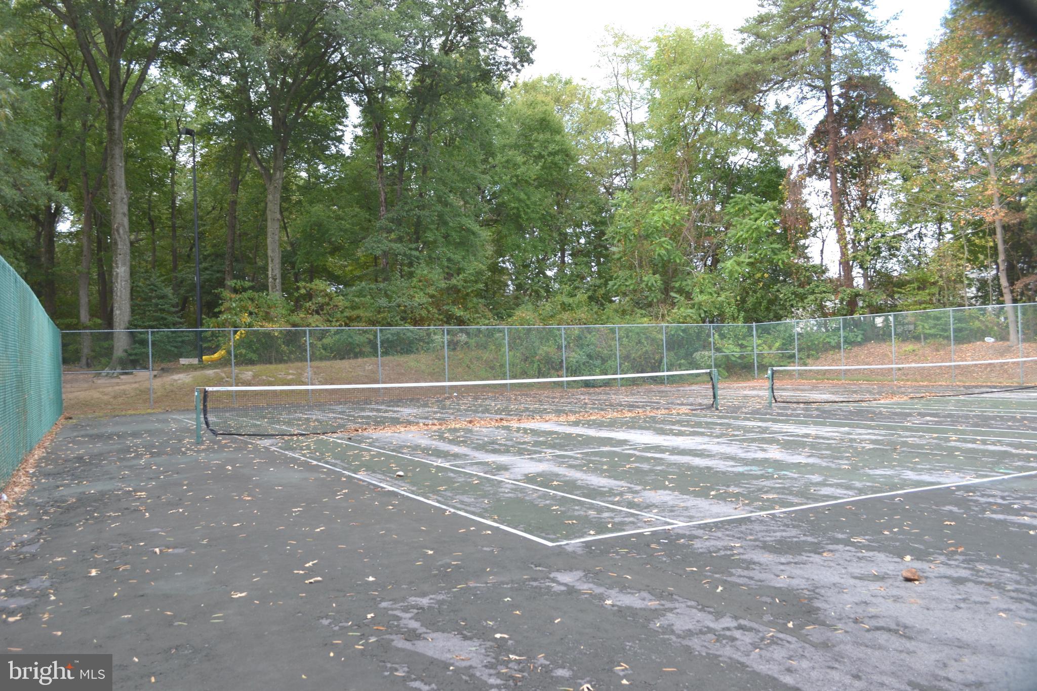 CHESTERFIELD GARDEN CONDOMINIUM - Residential Lease