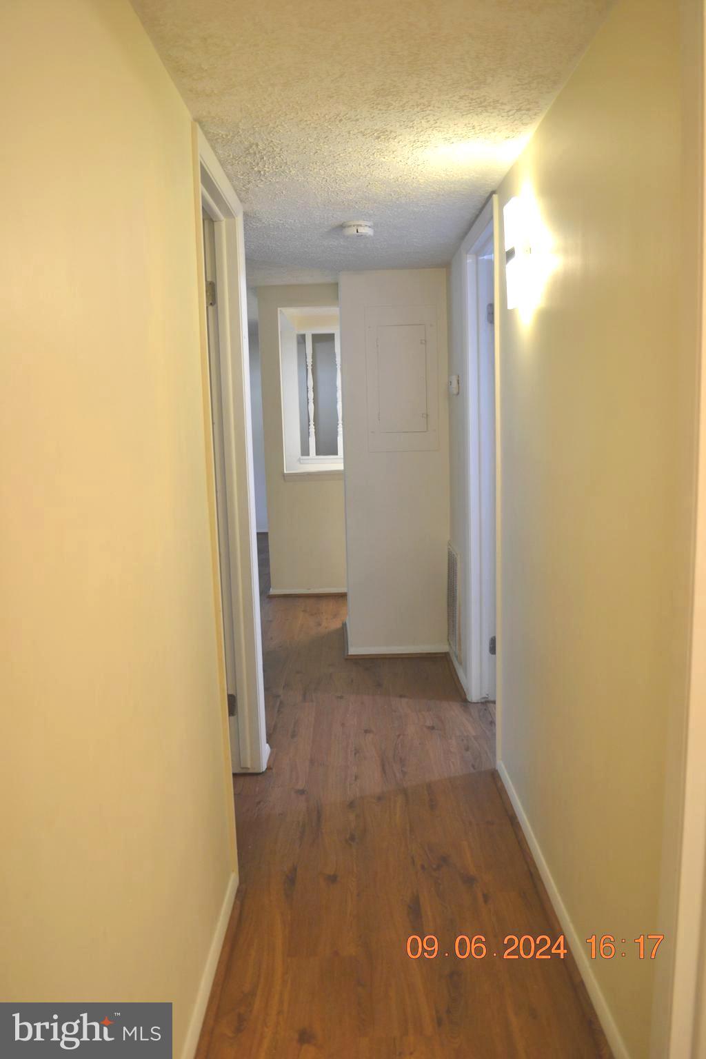 CHESTERFIELD GARDEN CONDOMINIUM - Residential Lease