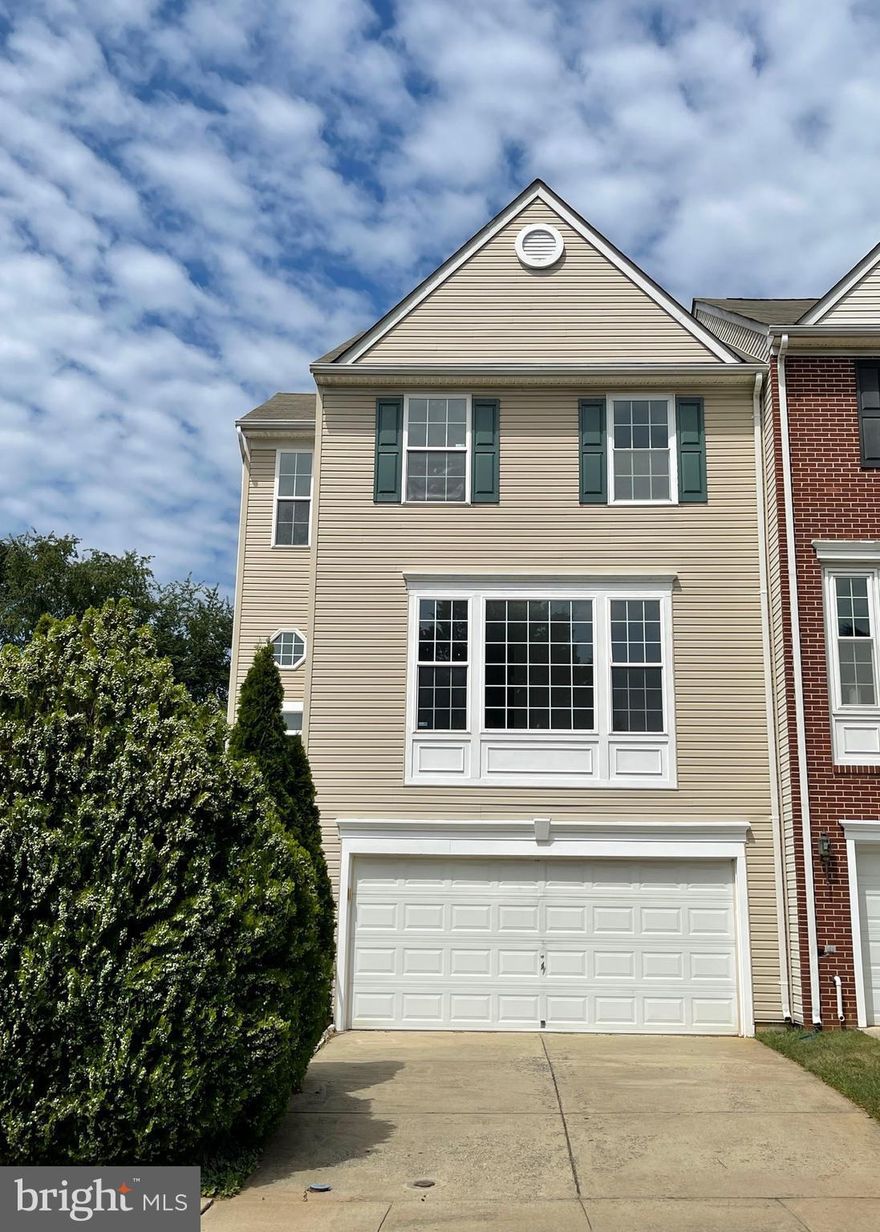 Welcome to this newly renovated rarely available two car garage end unit townhome in the south after community of Kingsview Village. With brand new window,  this freshly painted fully finished 3 levels townhome has 3 bedrooms and 2 ½ baths. The gourmet kitchen has stainless steel appliances with quartz counter tops, kitchen island, and the dining area with cozy gas fireplace.  This home has newly installed wall-to-wall luxury vinyl planks. The large owner suite with two walk-in closets with upgraded shower,  convenient upper level laundry.  Bathrooms are upgraded with frameless anti-fog touch LED lighted mirrors and modern vanities, upper floor bathroom with polished porcelain.  You will love the relaxing deck with steps leading to a lower level with privacy fenced rear yard. This home is just minutes away from shopping, schools, community sports fields, parks, and major commuter routes. Must see!