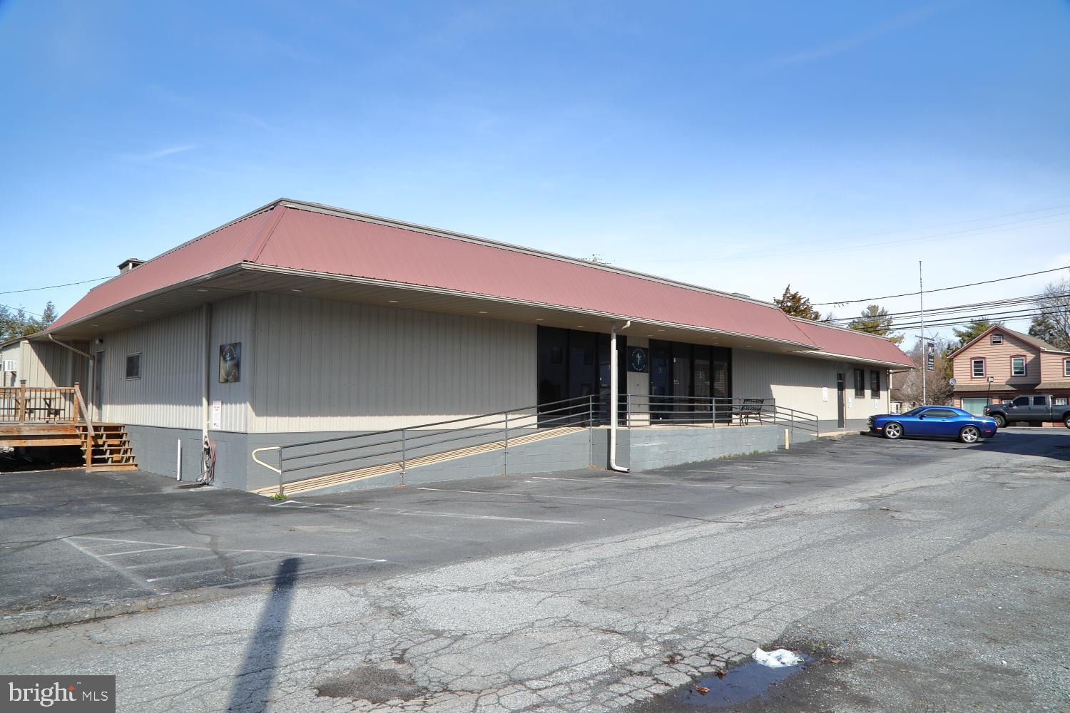 726 W MAIN STREET 730