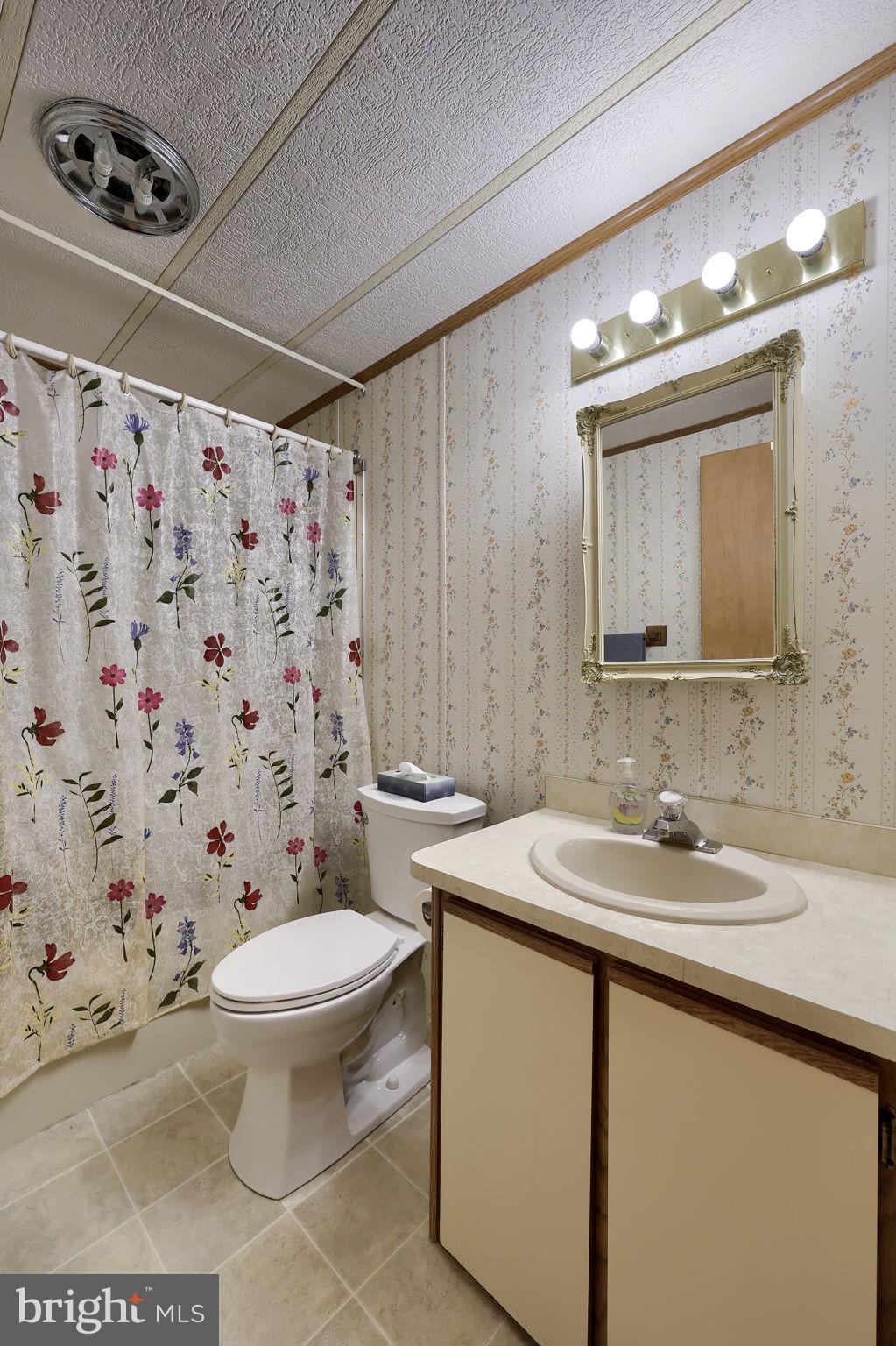 GRETNA SPRINGS COMMUNITY - Residential