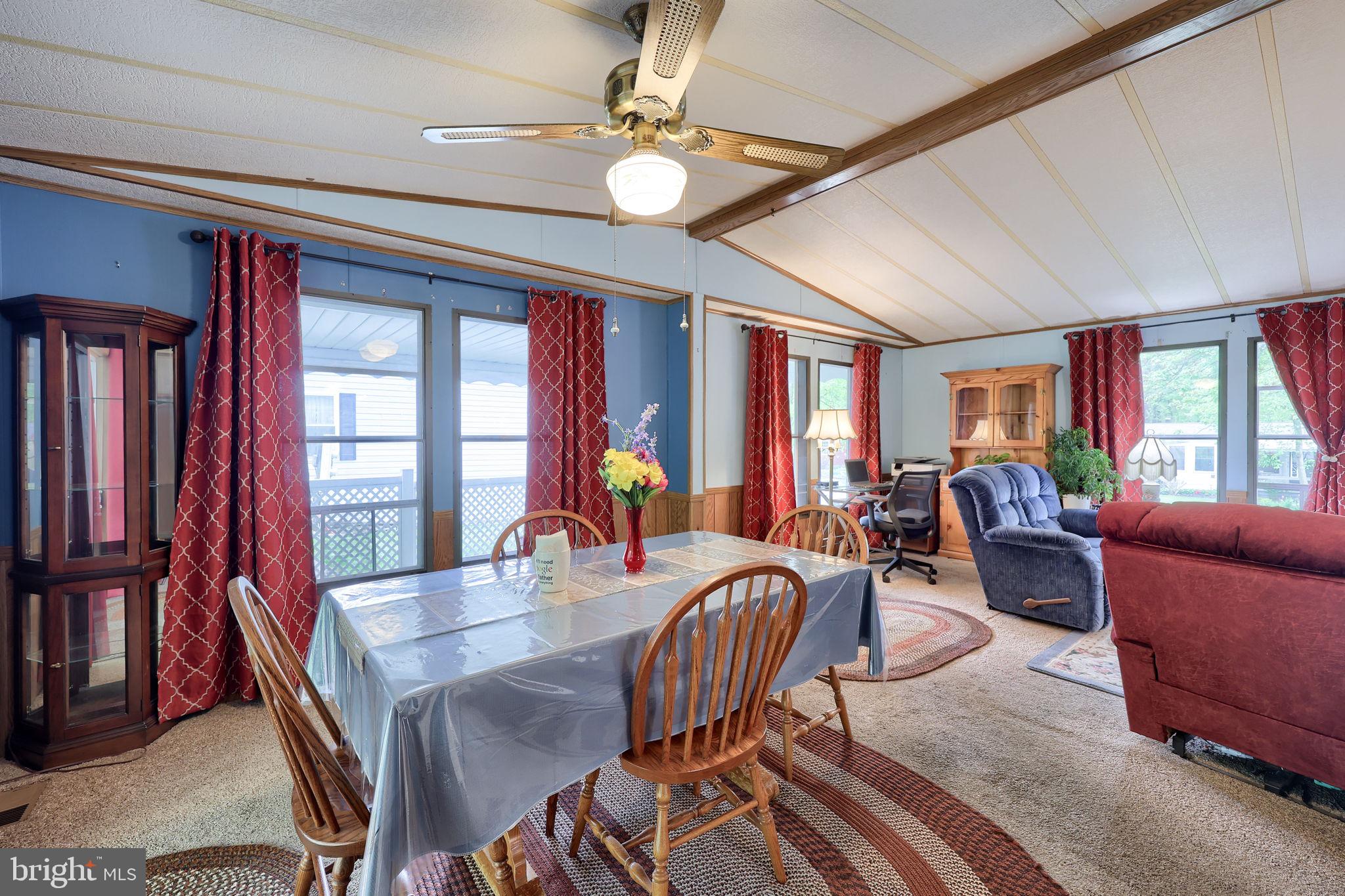GRETNA SPRINGS COMMUNITY - Residential