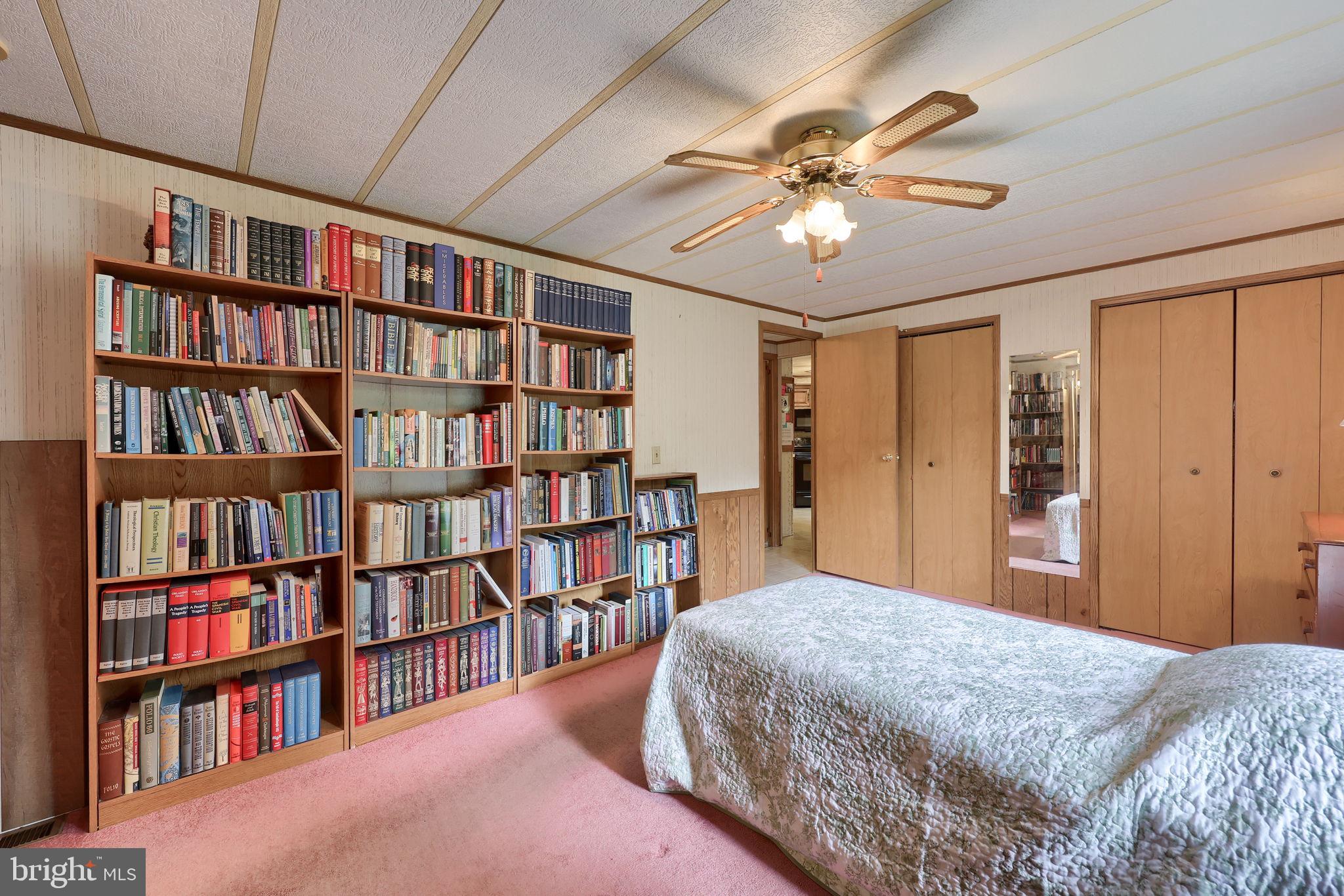 GRETNA SPRINGS COMMUNITY - Residential