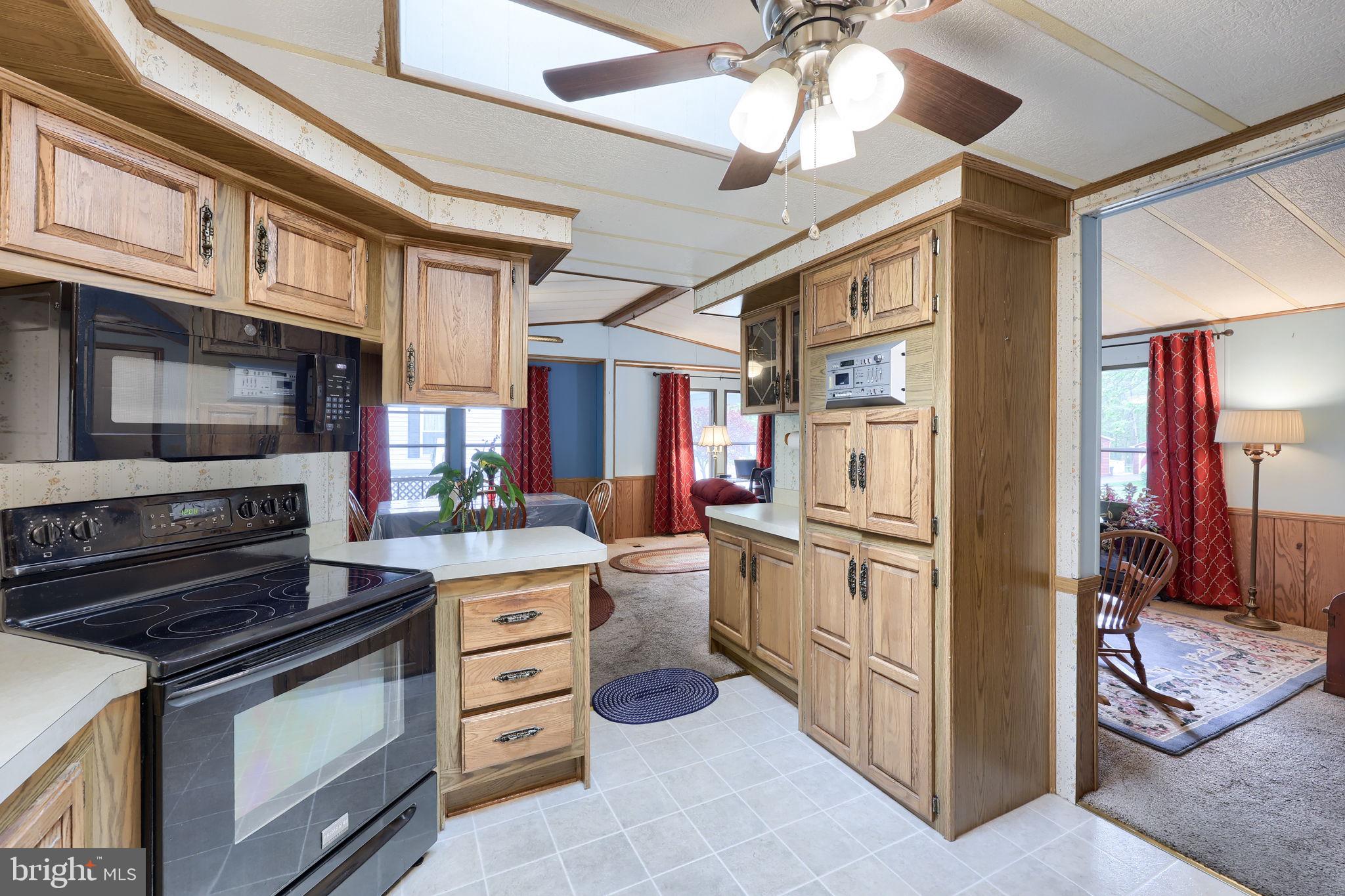 GRETNA SPRINGS COMMUNITY - Residential
