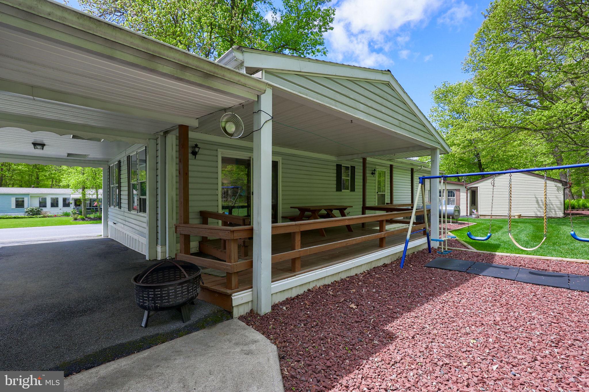 GRETNA SPRINGS COMMUNITY - Residential
