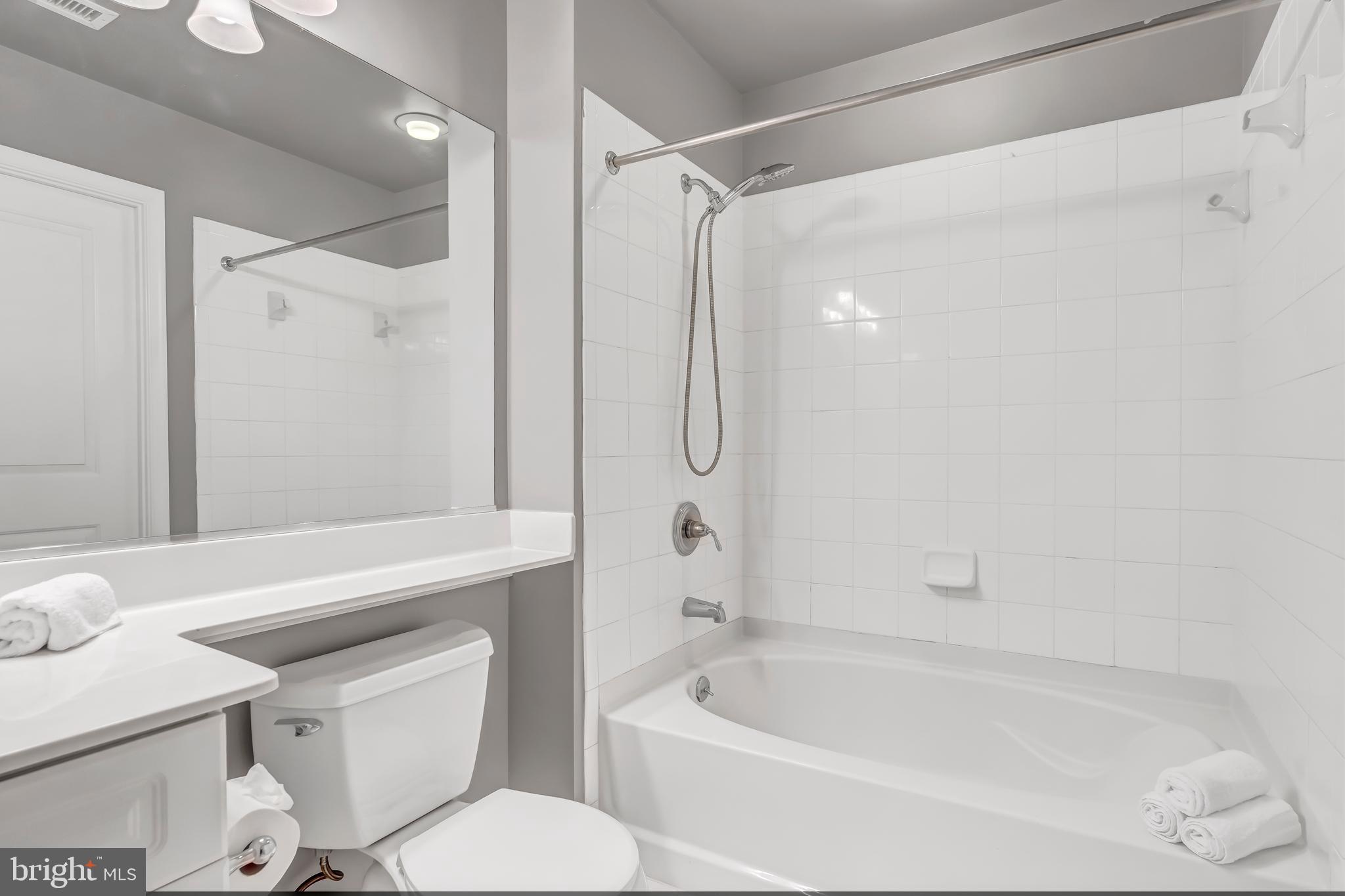 4620 NORTH PARK AVE - Residential