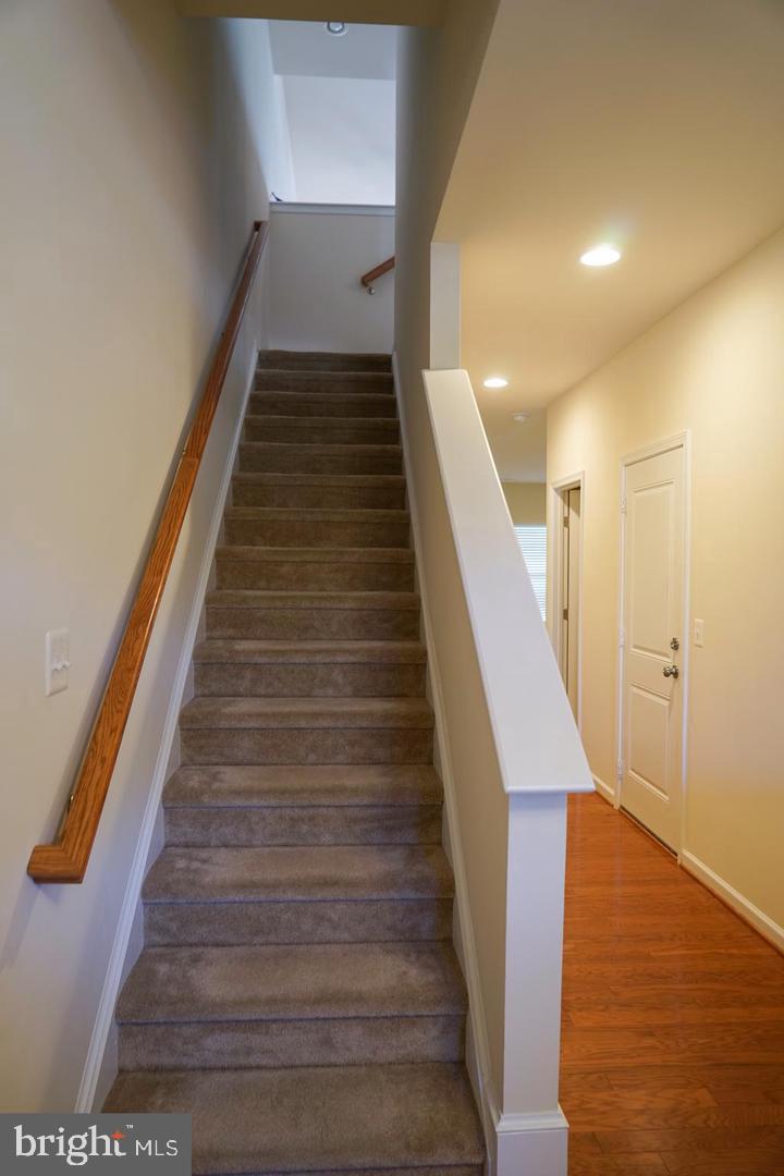 BRADLEY SQUARE - Residential Lease