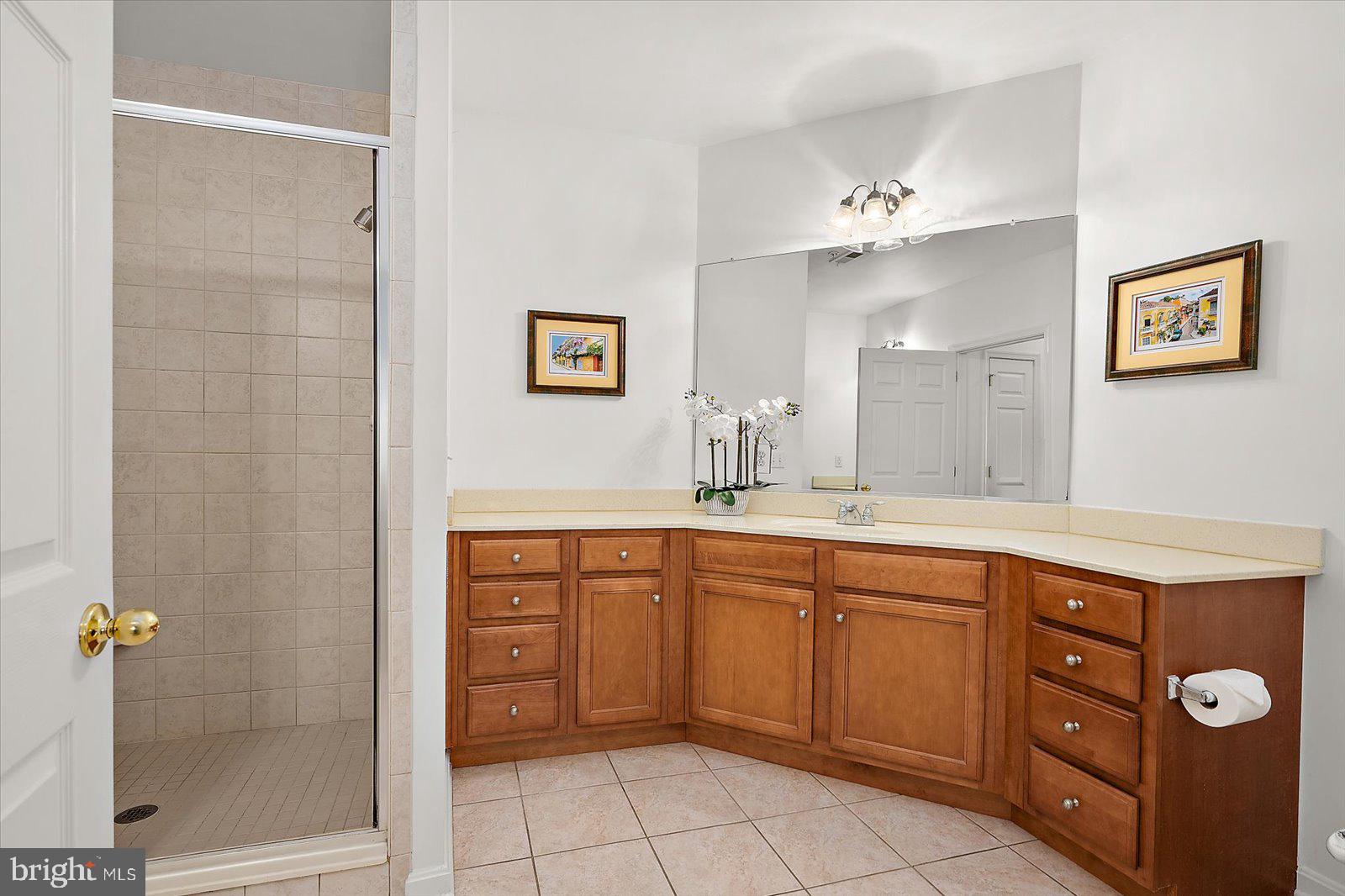 BAYSIDE - Residential