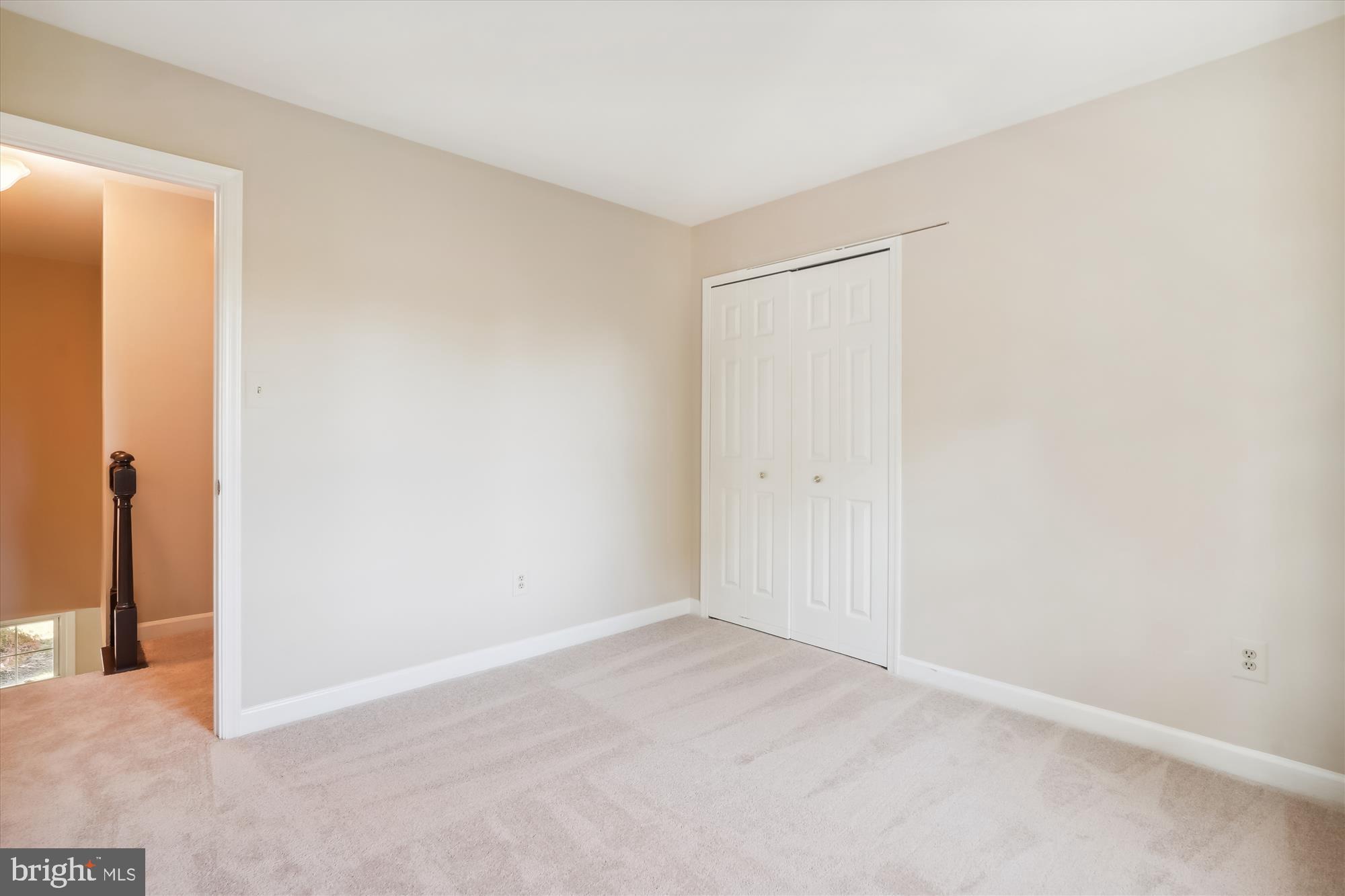 ASHBURN FARM - Residential