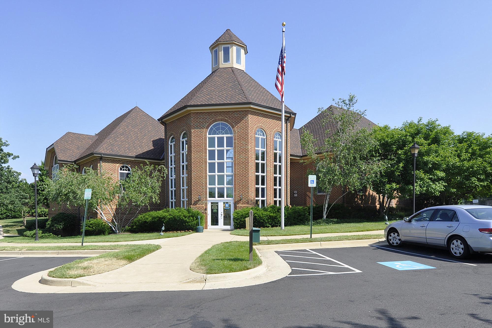 ASHBURN FARM - Residential