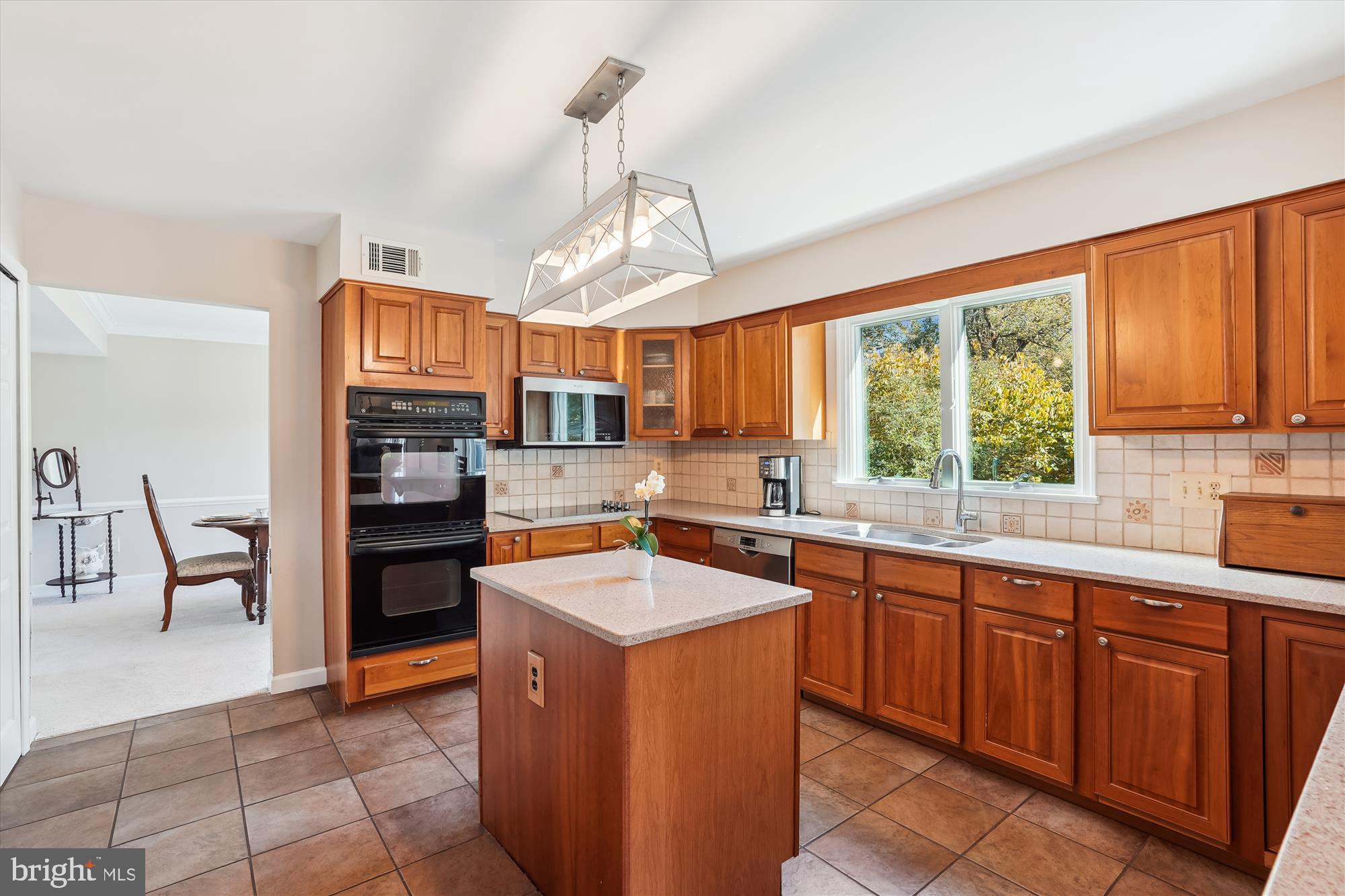 ASHBURN FARM - Residential