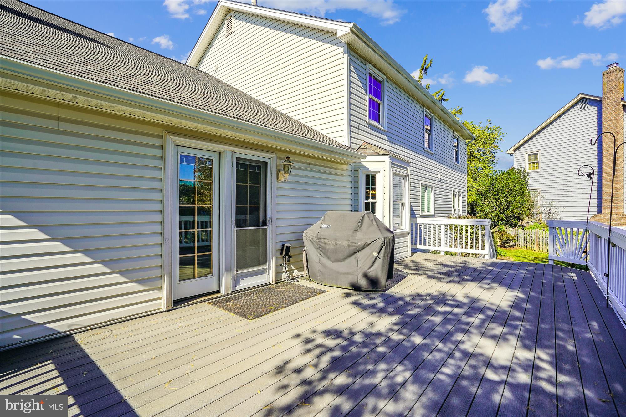 ASHBURN FARM - Residential