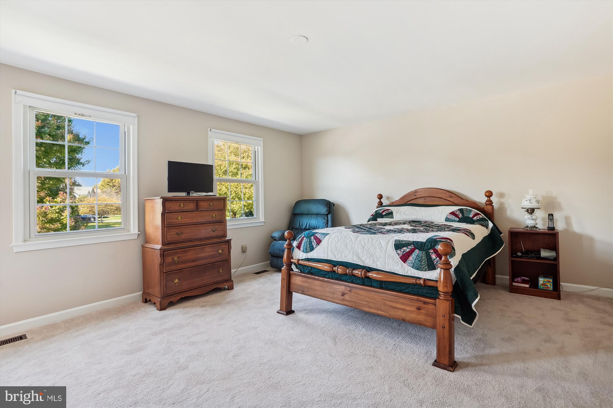 ASHBURN FARM - Residential