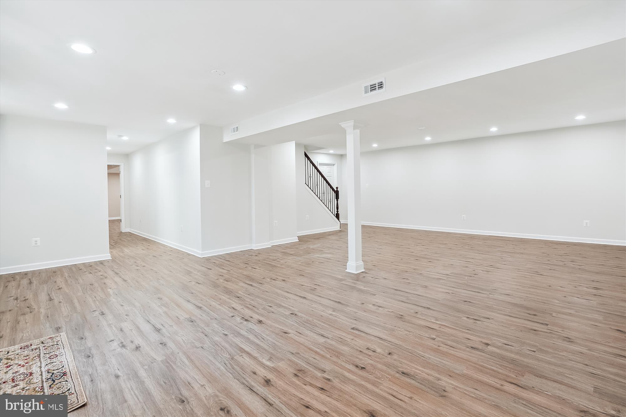 ASHBURN FARM - Residential