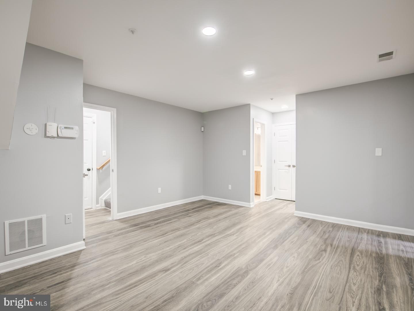 PERRYWOOD - Residential