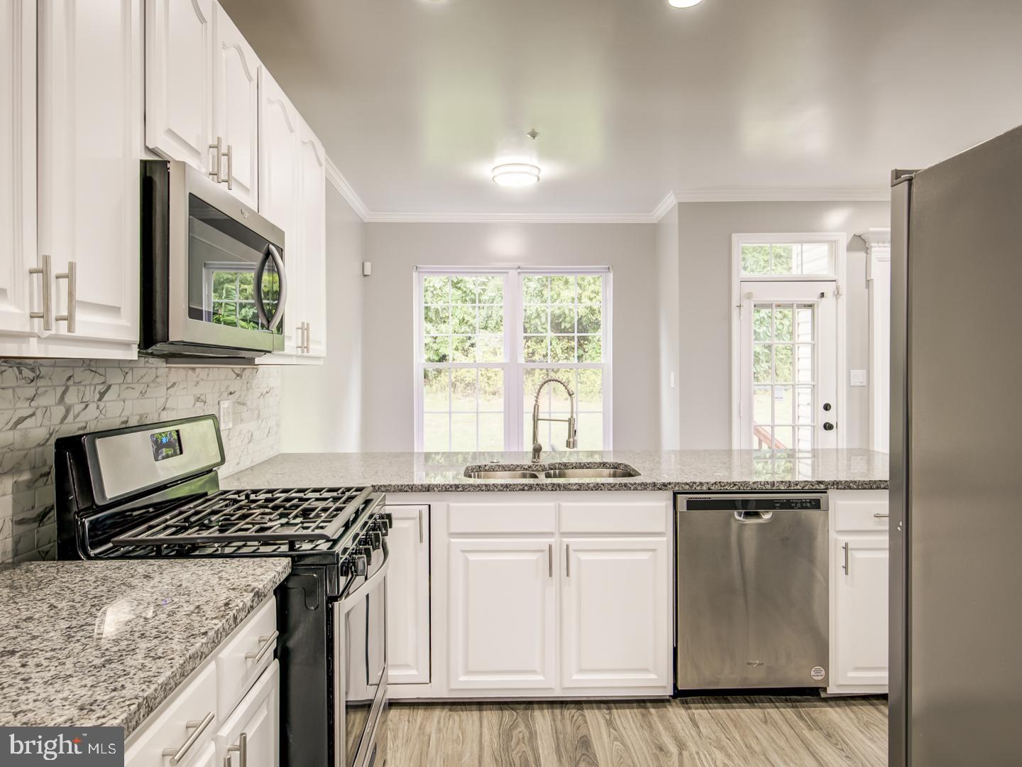 PERRYWOOD - Residential