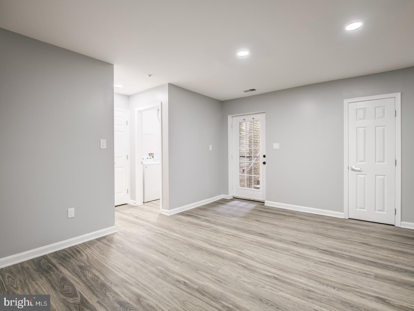 PERRYWOOD - Residential