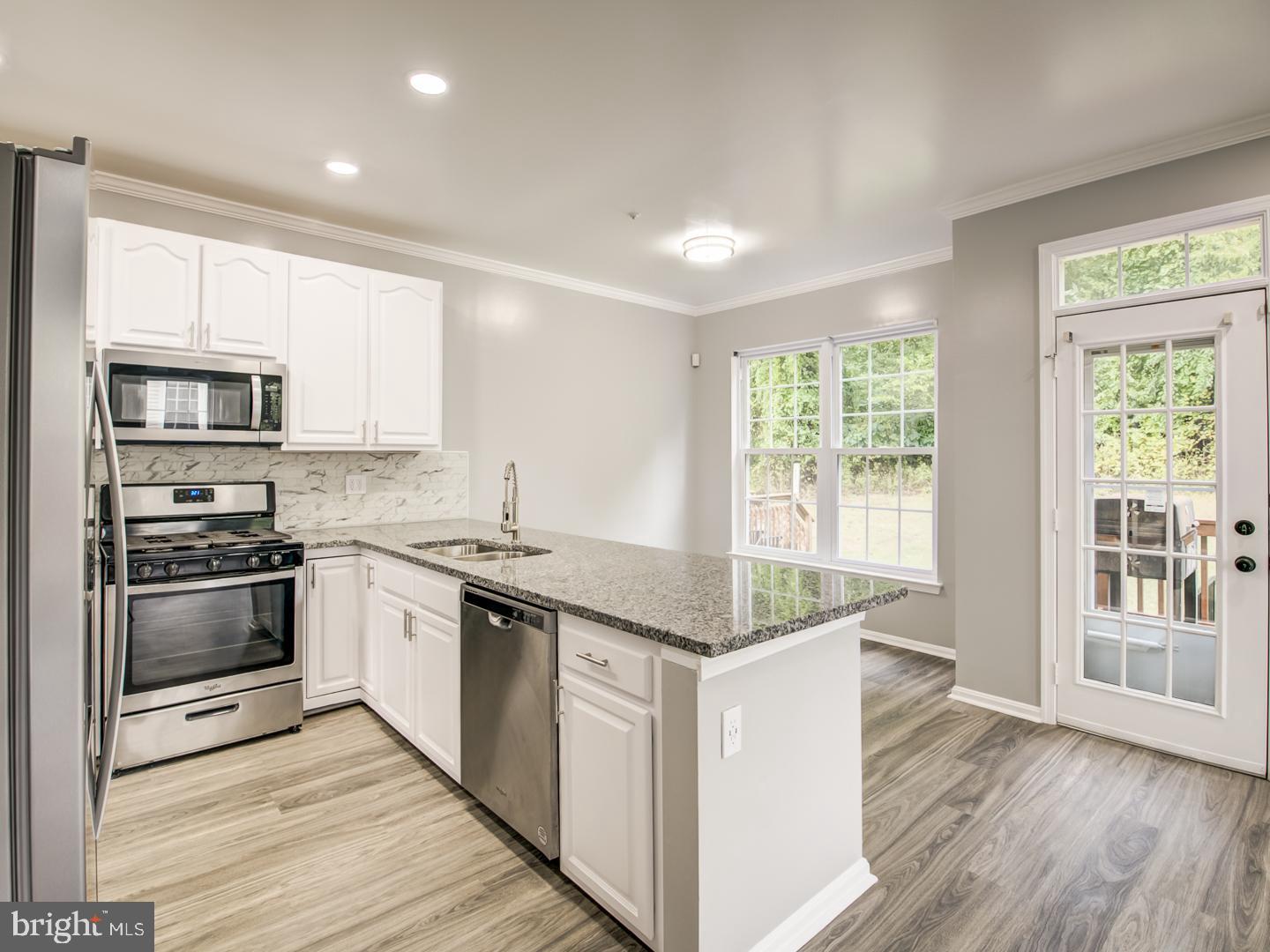 PERRYWOOD - Residential