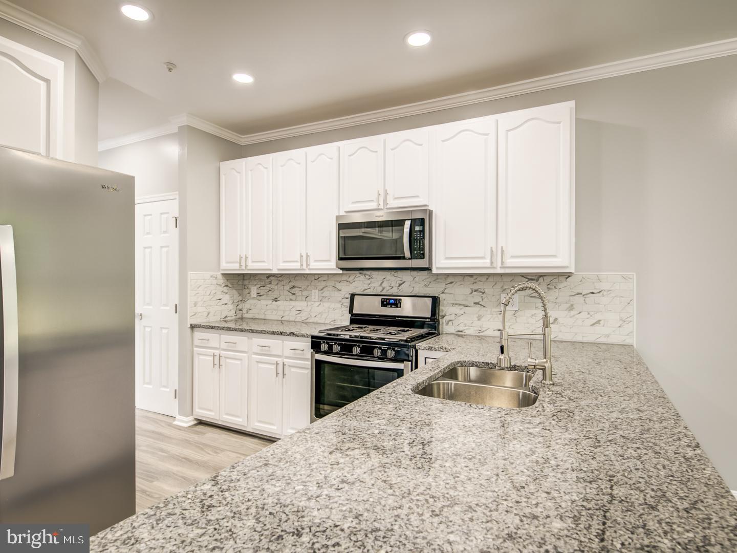 PERRYWOOD - Residential