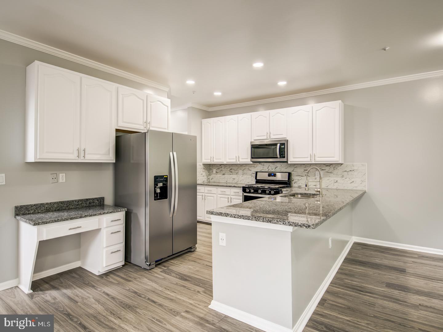 PERRYWOOD - Residential