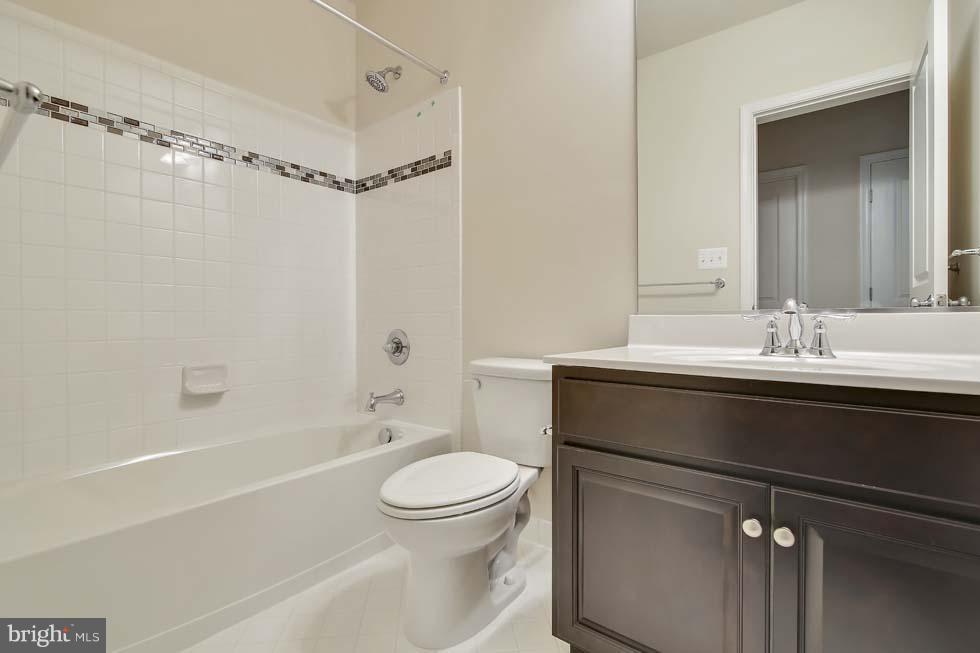 LANDSDALE - Residential